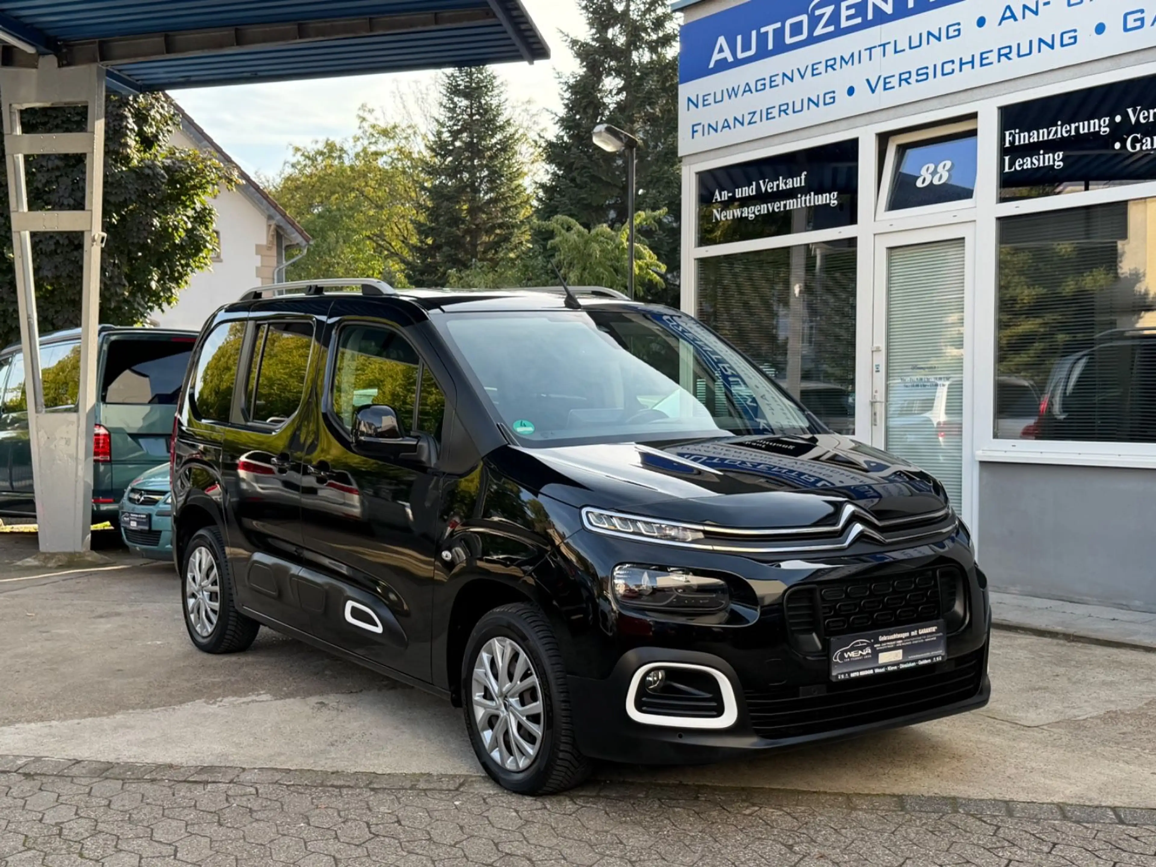 Citroen Berlingo Feel M"Aus1.Hand"Autom."Klima"Garantie — photo 3