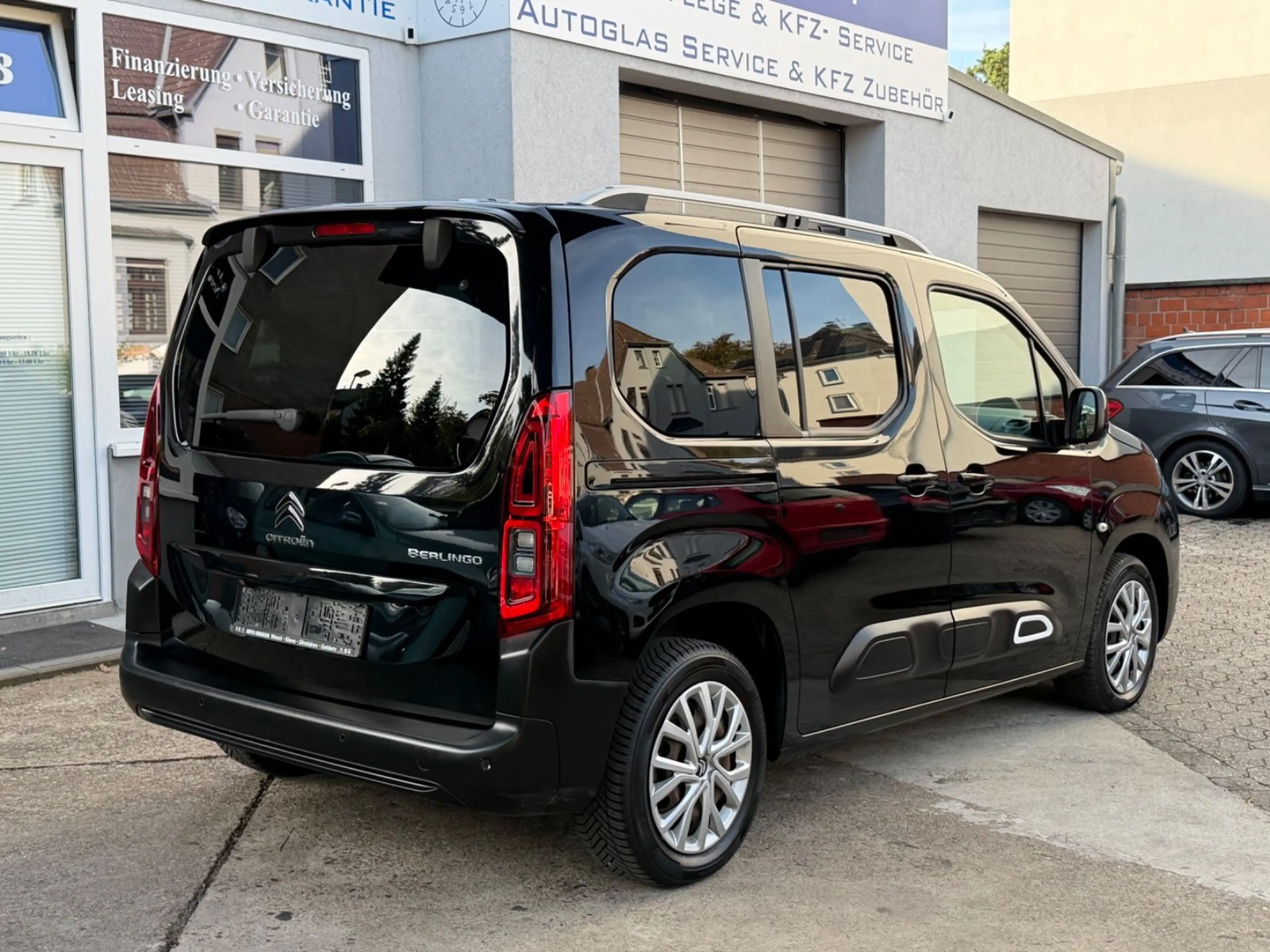 Citroen Berlingo Feel M"Aus1.Hand"Autom."Klima"Garantie — photo 4
