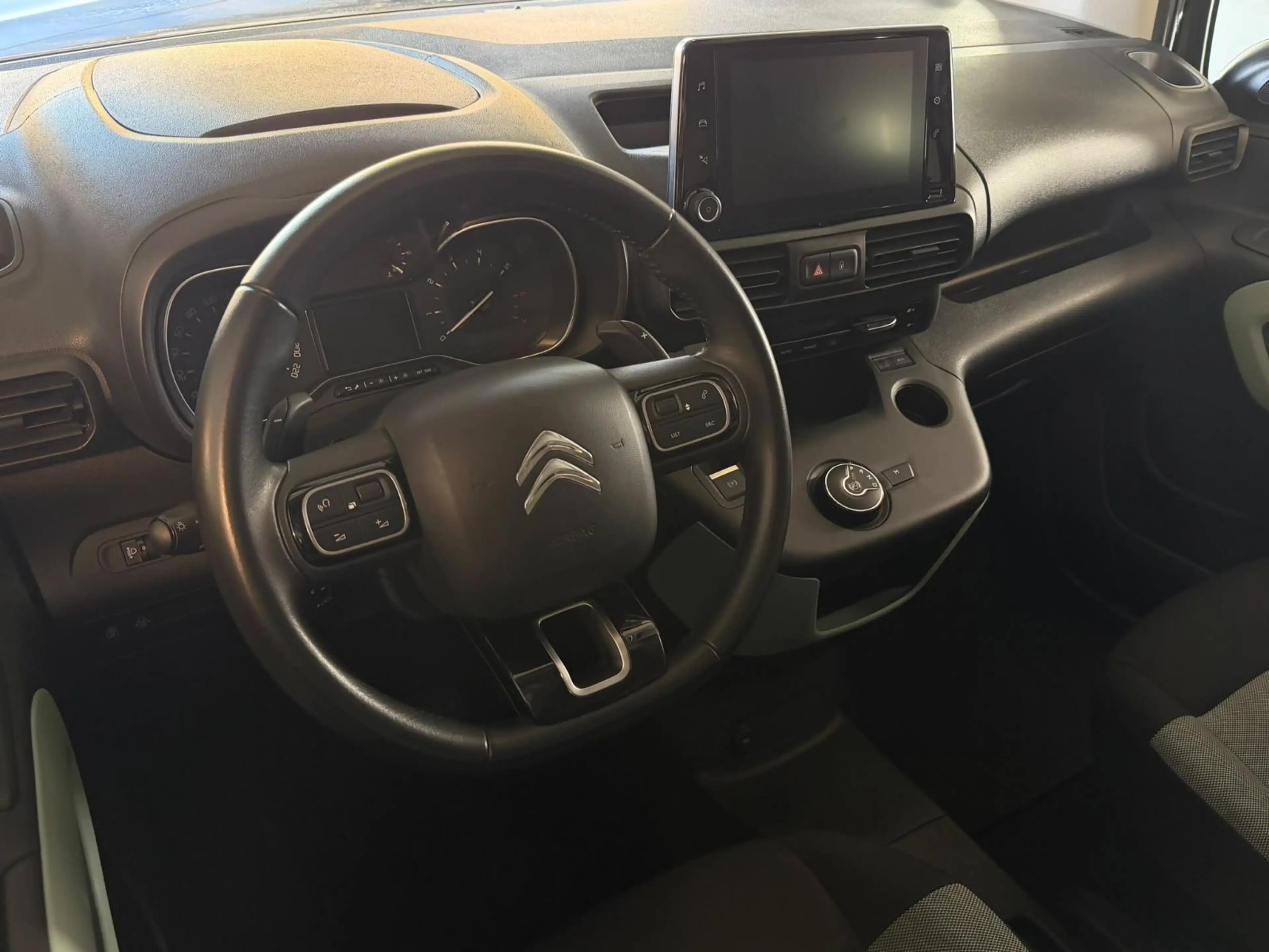 Citroen Berlingo Feel M"Aus1.Hand"Autom."Klima"Garantie — photo 8
