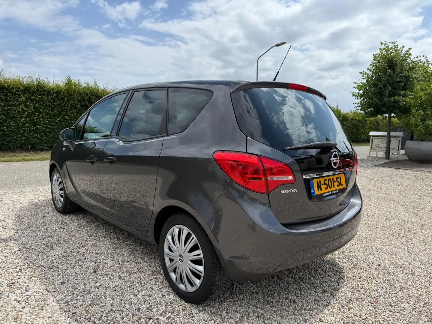 Opel Meriva 1.4 Edition Airco | A.S. Banden | Cruise Control Grijs - 2