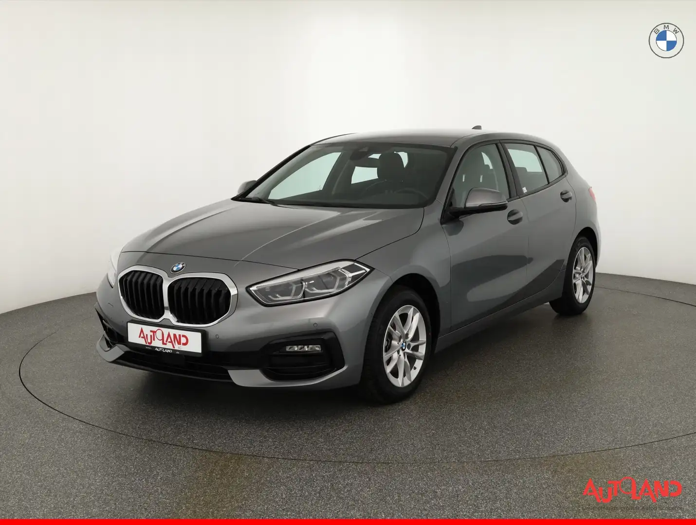 BMW 118 118i Sport Line LED Navi ACC Kamera Keyless-Go Grau - 1