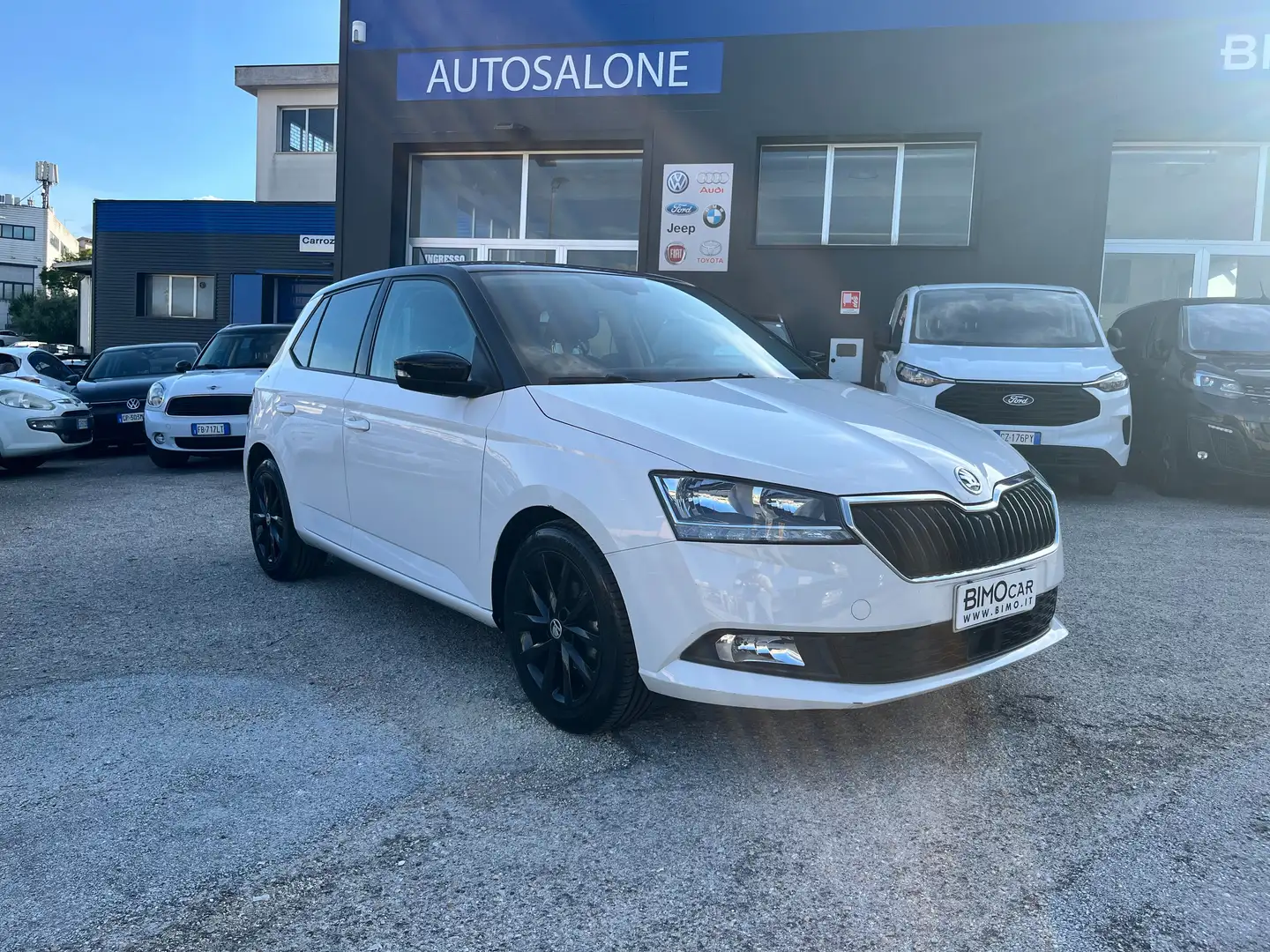Skoda Fabia Fabia 1.0 mpi Twin Color Nero 60cv my19 Weiß - 1