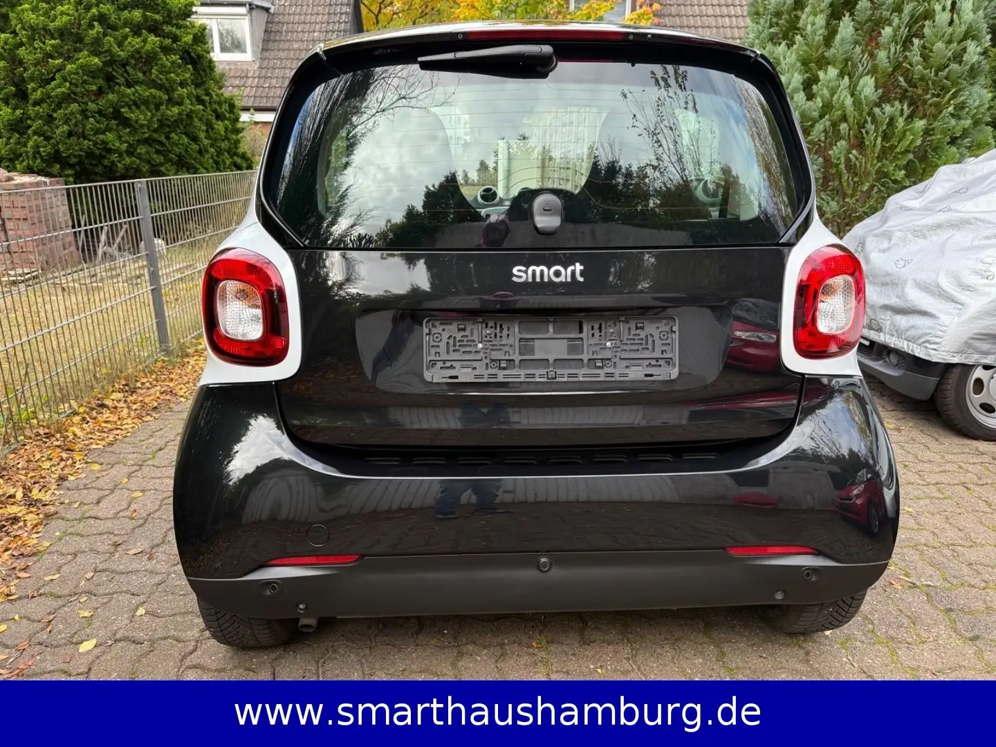 smart forTwo coupé 66kW Passion COOL MEDIA PTS 23tkm Schwarz - 2