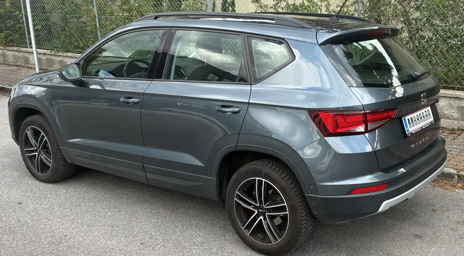 SEAT Ateca Ateca 1,6 Style TDI Style Grau - 1