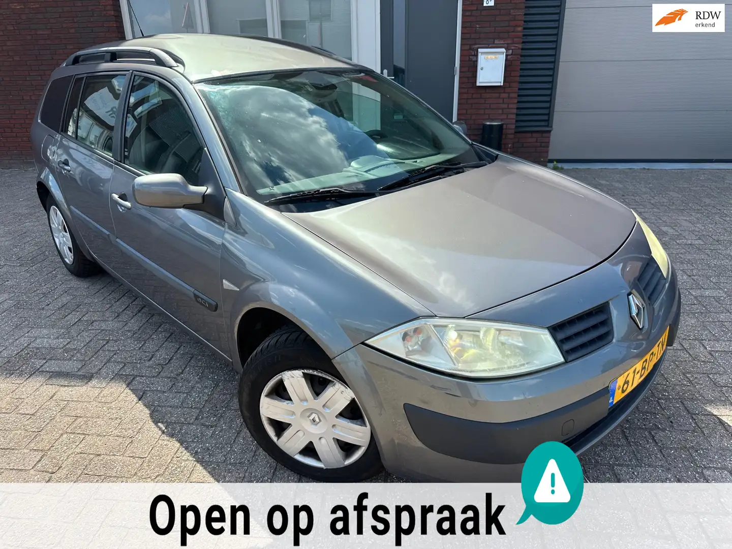Renault Megane 1.5 dCi Authentique Basis / Airco / Grijs kenteken - 1