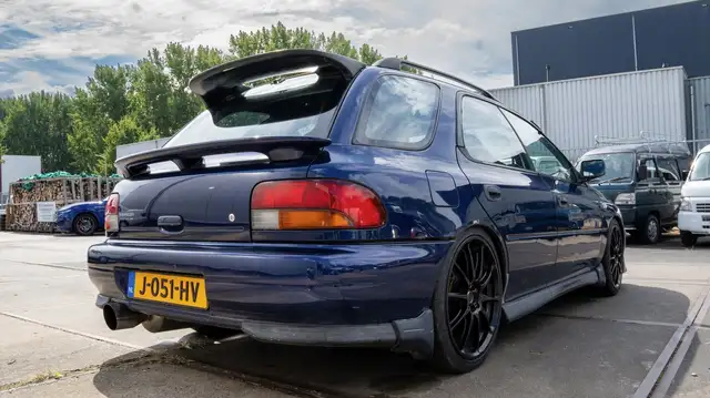 Subaru Impreza Plus 2.0 GT Turbo - RHD