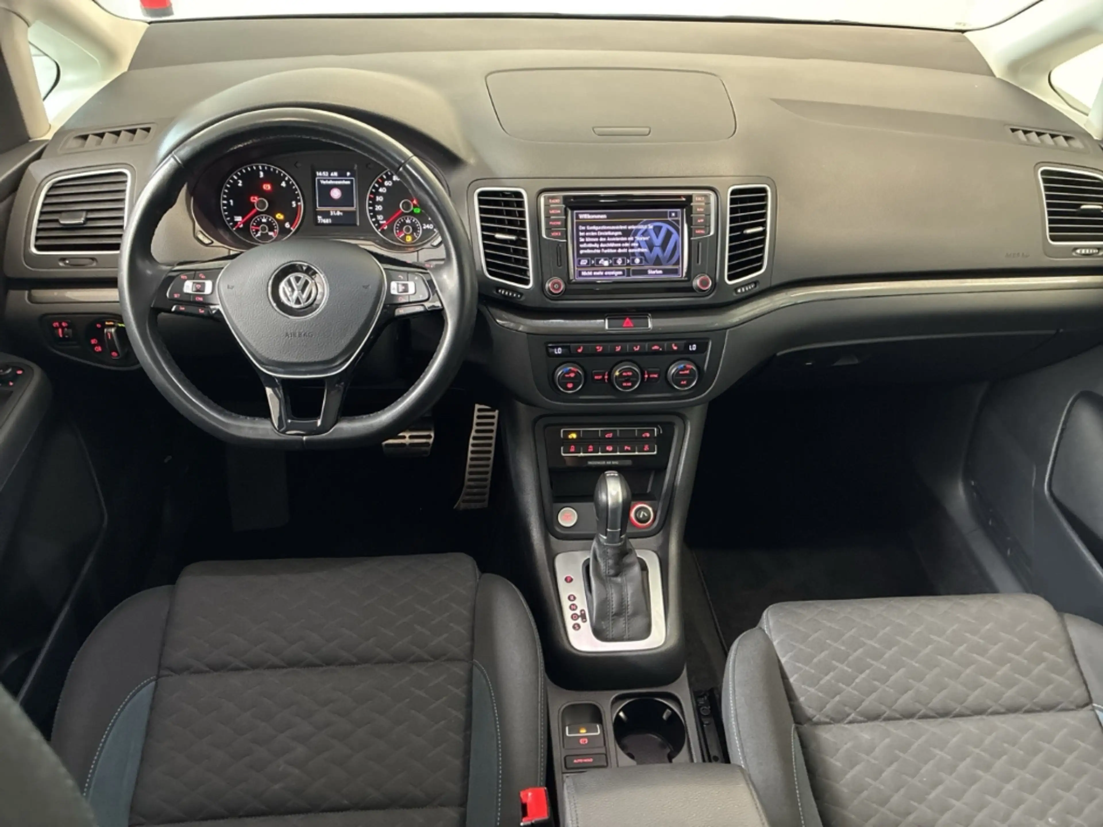 Volkswagen Sharan 2.0 TDI IQ.Drive AHK 2xel.Schiebetür Panorama eHec — photo 8
