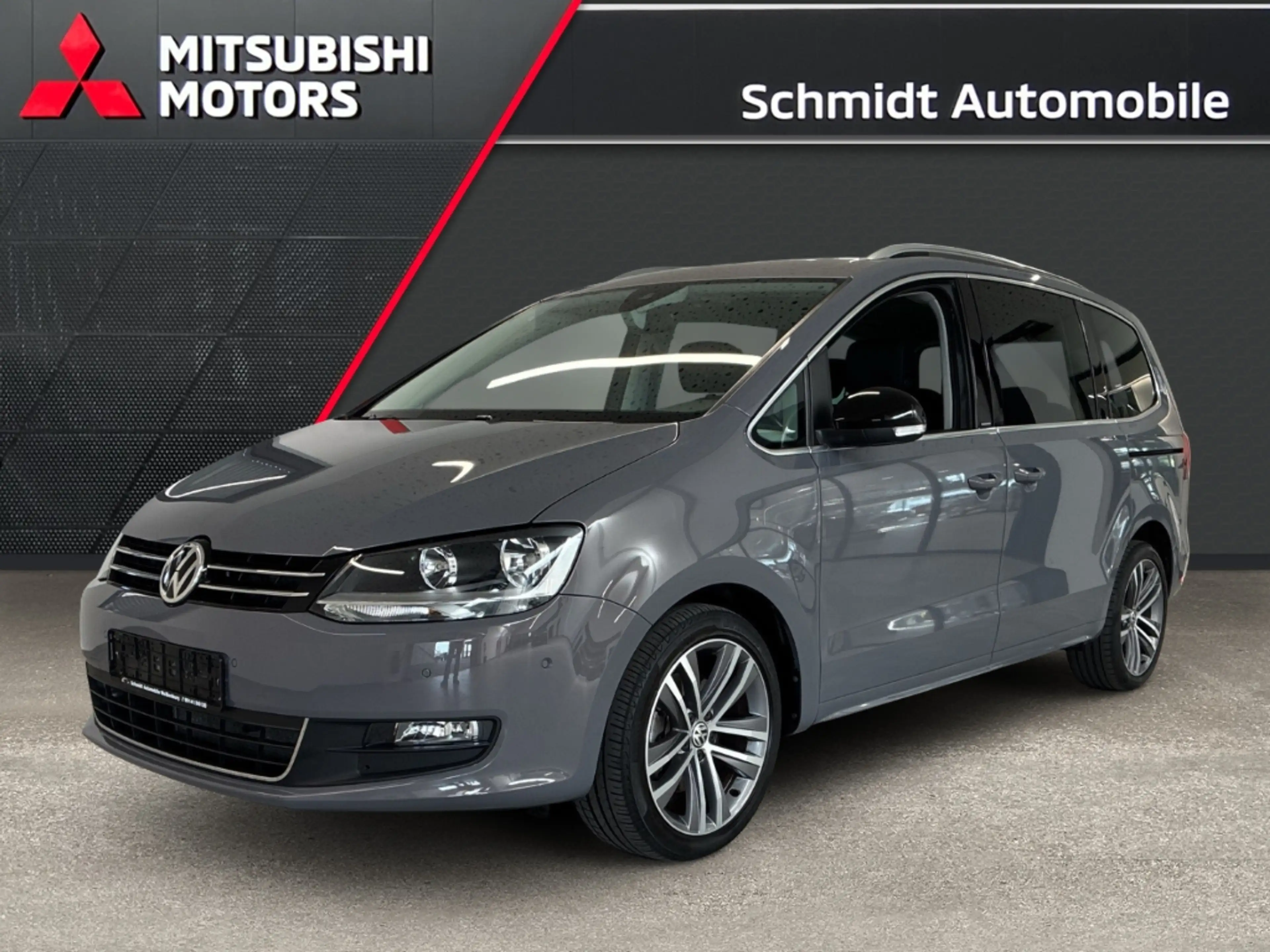 Volkswagen Sharan 2.0 TDI IQ.Drive AHK 2xel.Schiebetür Panorama eHec
