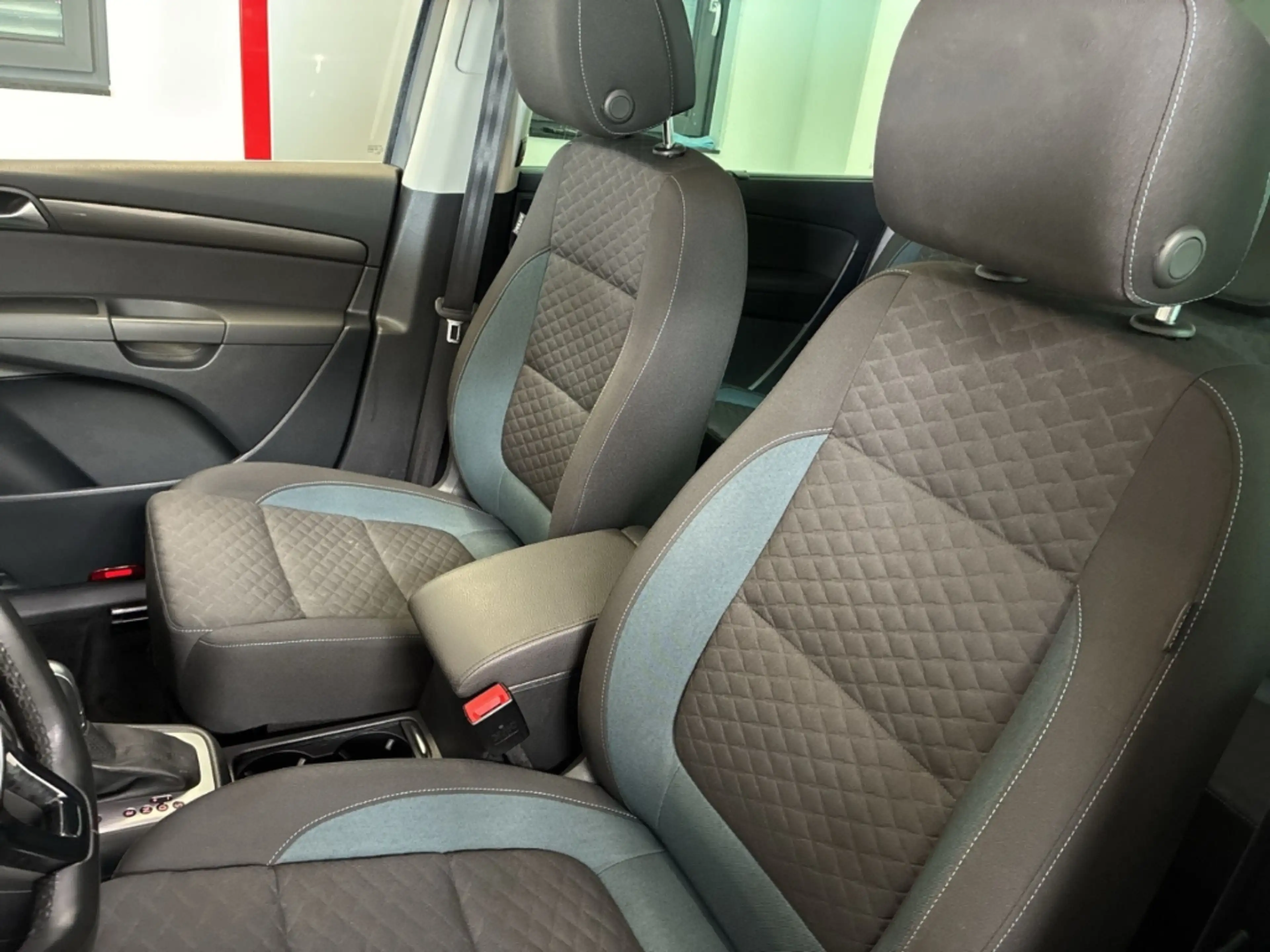 Volkswagen Sharan 2.0 TDI IQ.Drive AHK 2xel.Schiebetür Panorama eHec — photo 11