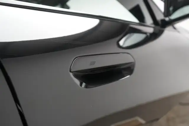 BMW X2 view 11