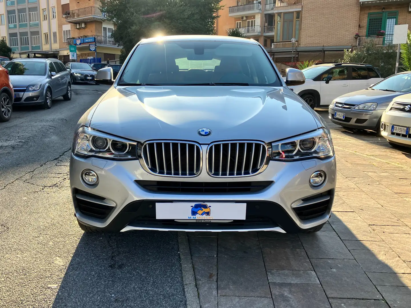 BMW X4 X4 xdrive20d xLine 192 cv srebrna - 2
