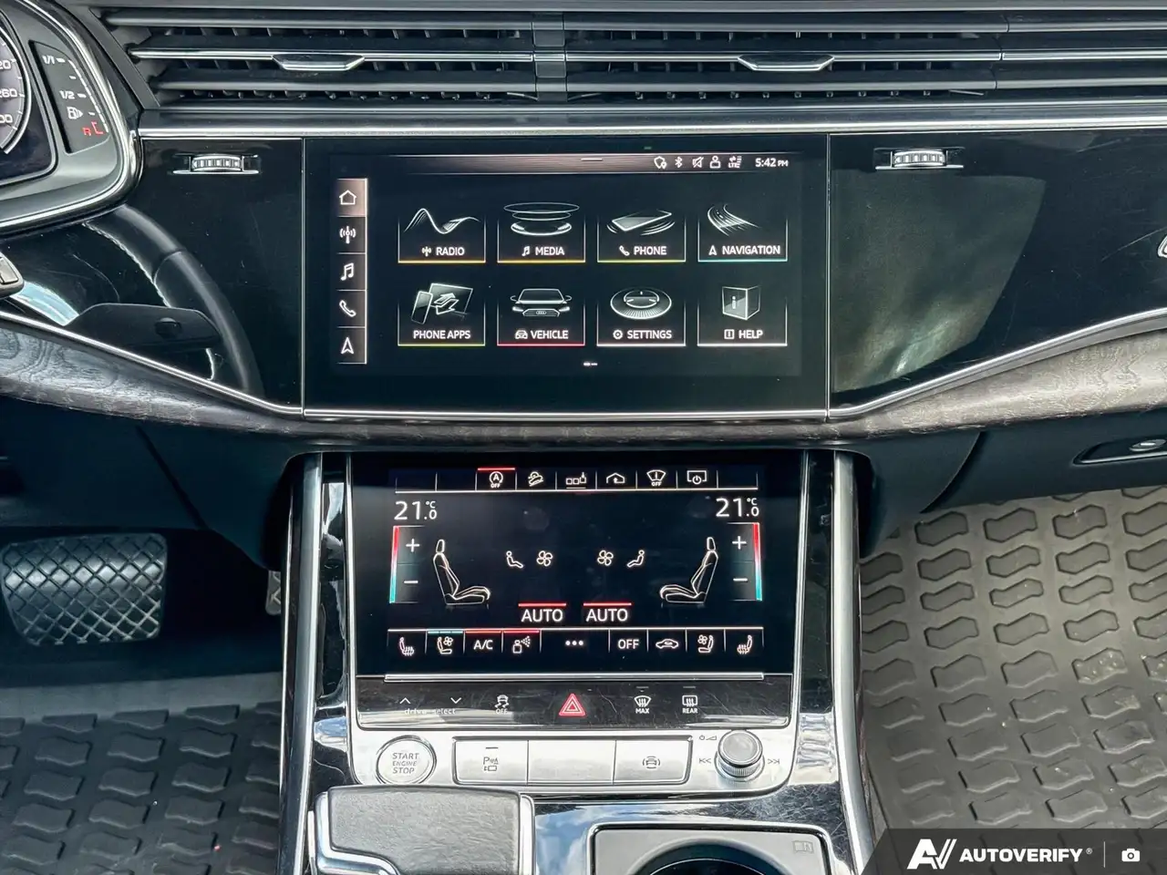 Audi Q7 снимка Audi Q7
