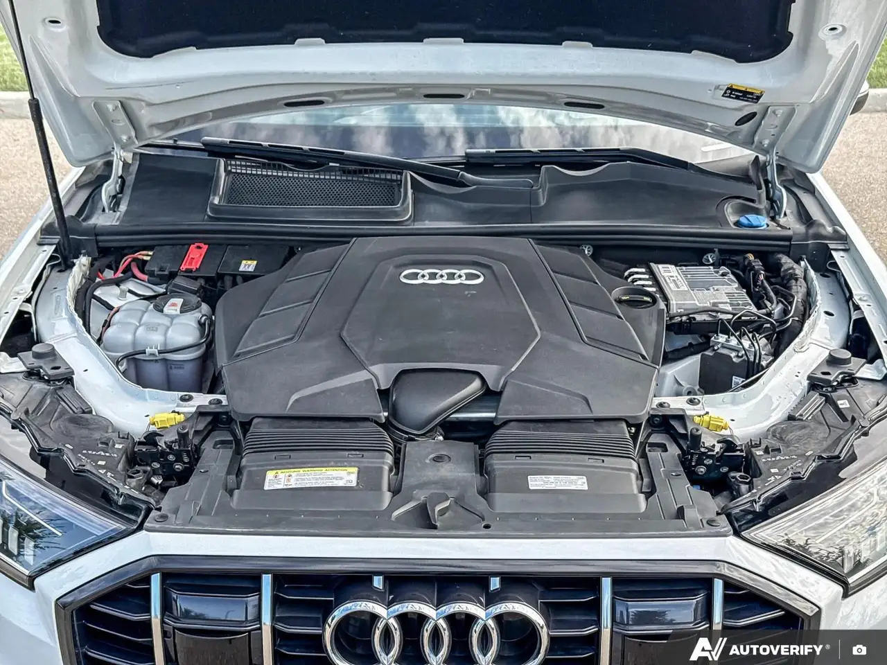 Audi Q7 снимка Audi Q7