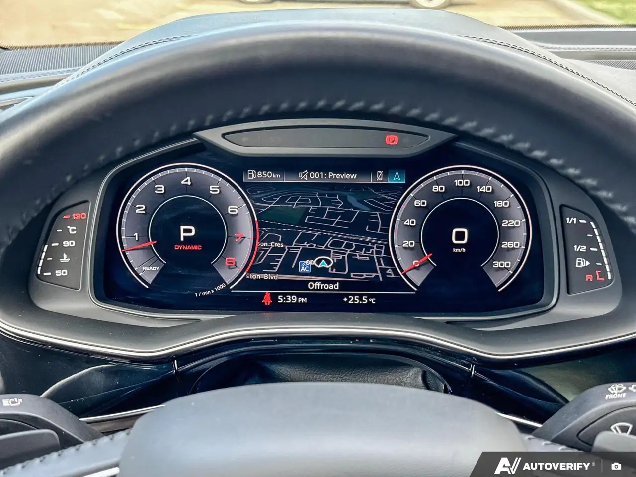 Audi Q7 снимка Audi Q7
