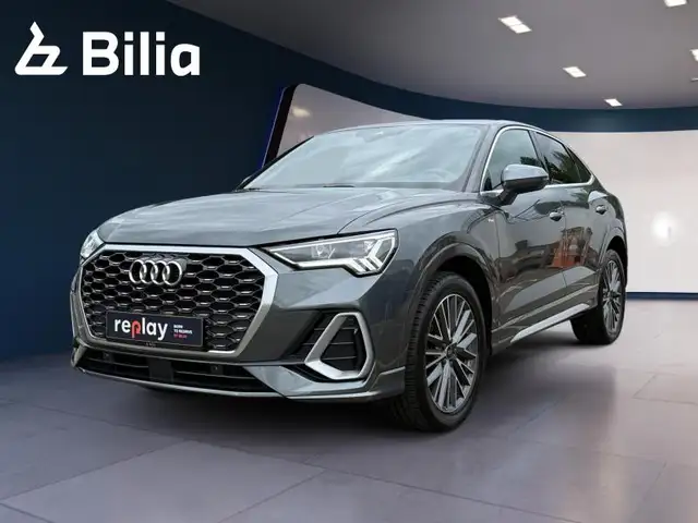 Audi Q3 Q3 SportBack S-LINE