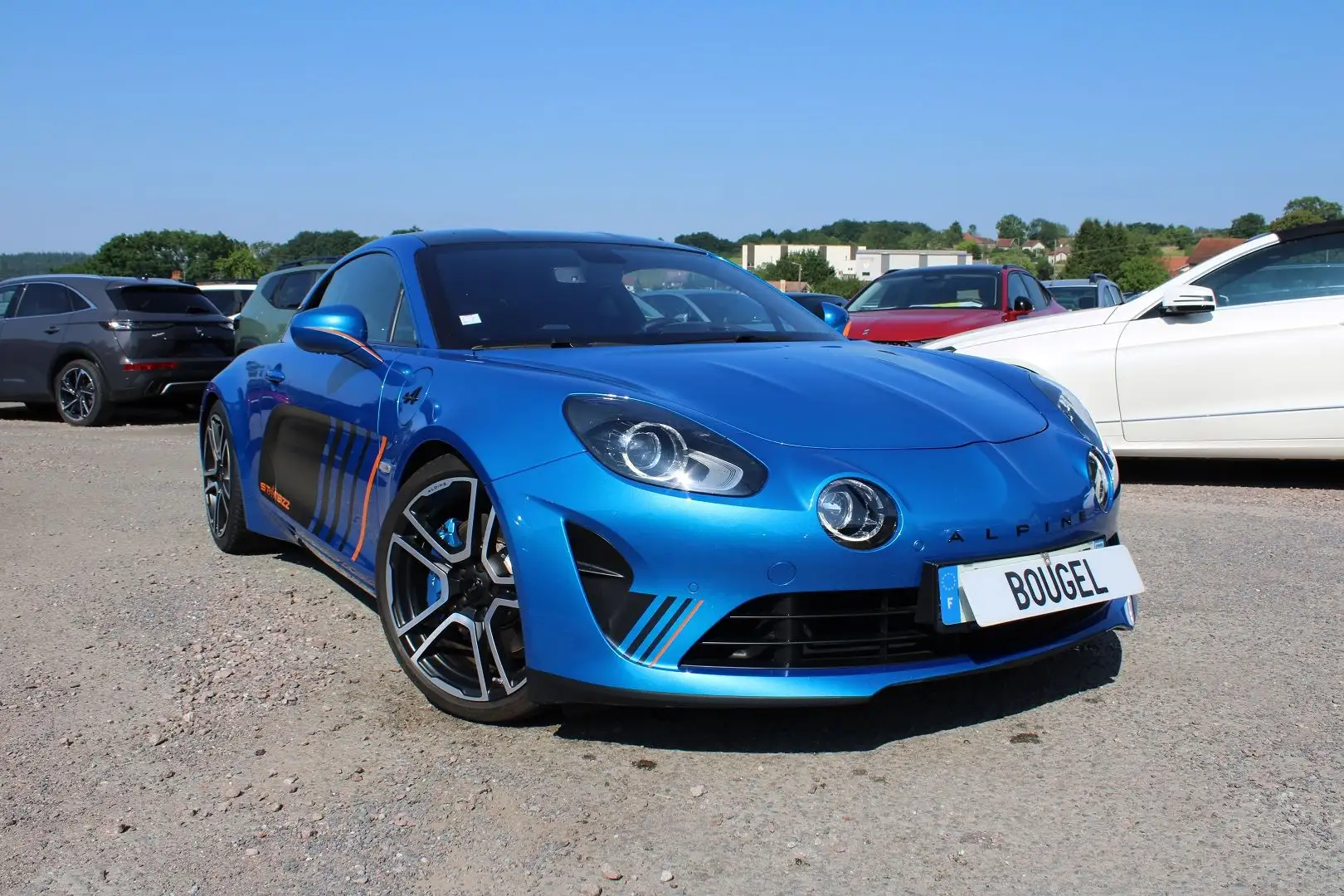 Alpine A110 SPORT 1L8 TURBO 252 BOITE AUTO +PALETTE GPS CAMÉRA Bleu - 1