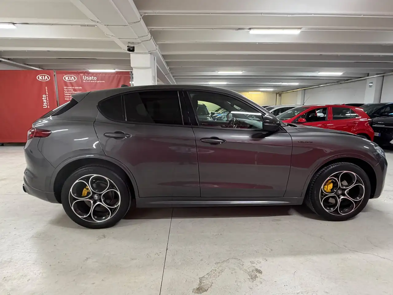 Alfa Romeo Stelvio 2021