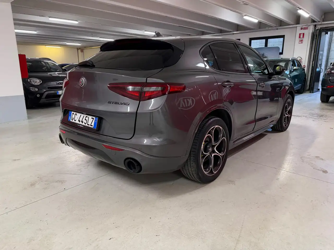 Alfa Romeo Stelvio 2021