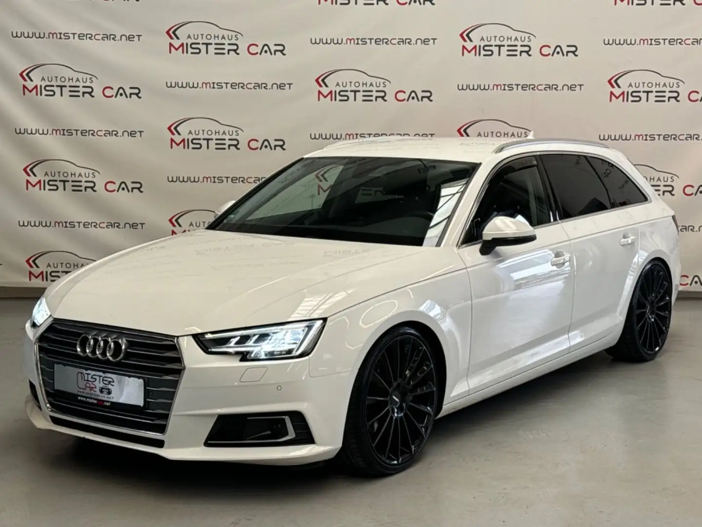 Audi A4 Avant TDI Sport MASSAGE/LED/NAVI+/MATRIX/20 Bianco - 1