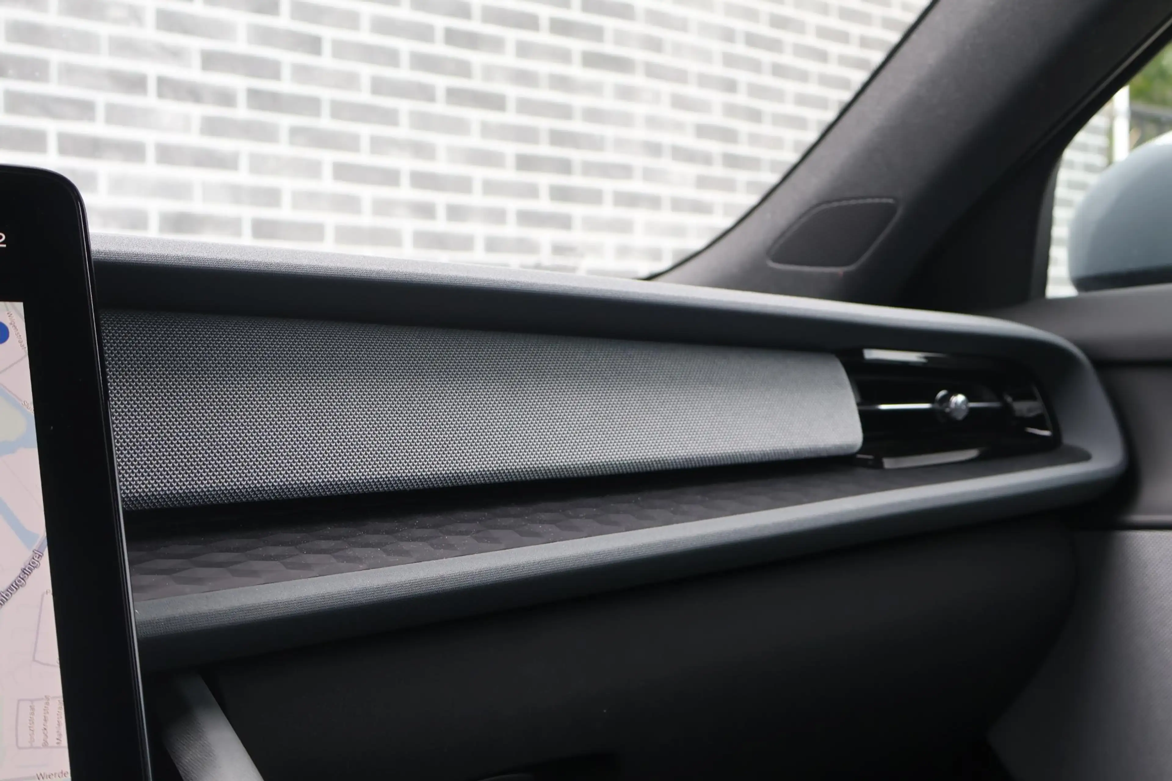 Polestar 2 Standard Range Single Motor 63kWh | Pilot Pack | A — photo 13