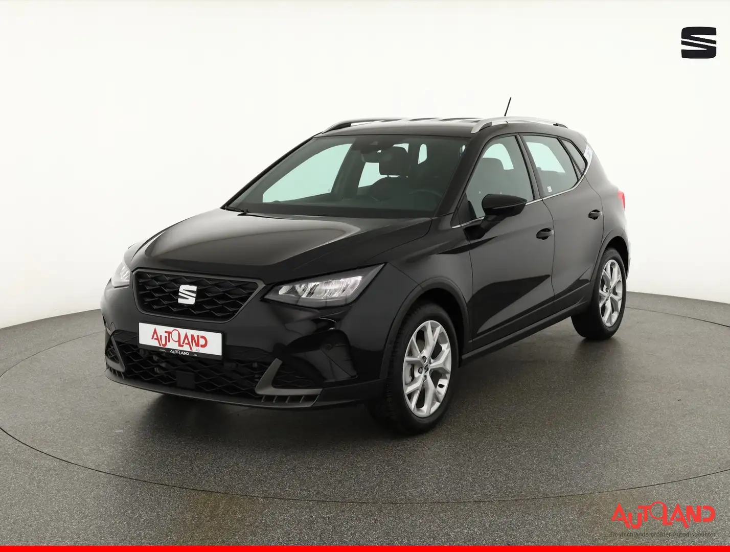 SEAT Arona 1.5 TSI DSG FR LED Navi ACC Kamera PDC DAB Schwarz - 1
