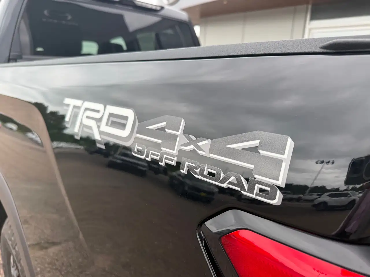 Toyota Tundra снимка Toyota Tundra