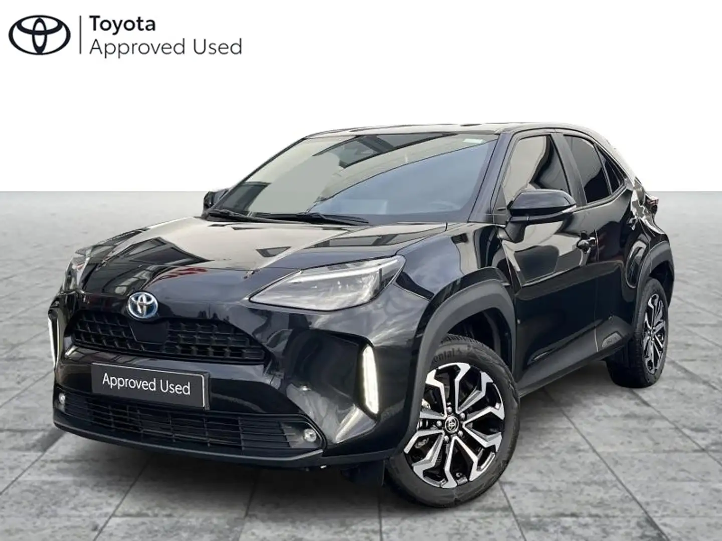 Toyota Yaris Cross Dynamic Plus Noir - 1