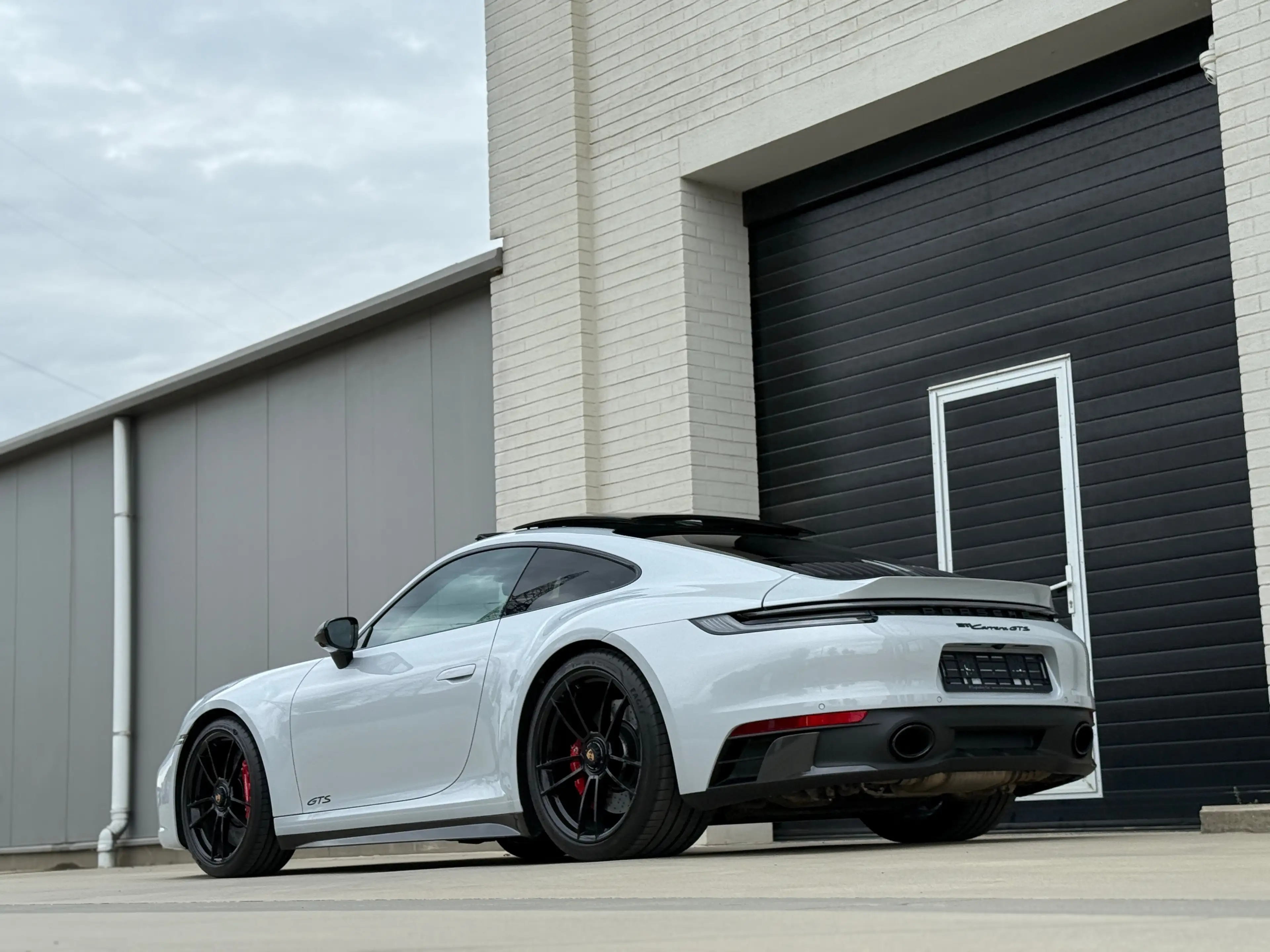 Porsche 911 Carrera " GTS " - 11.000 KM - — photo 14