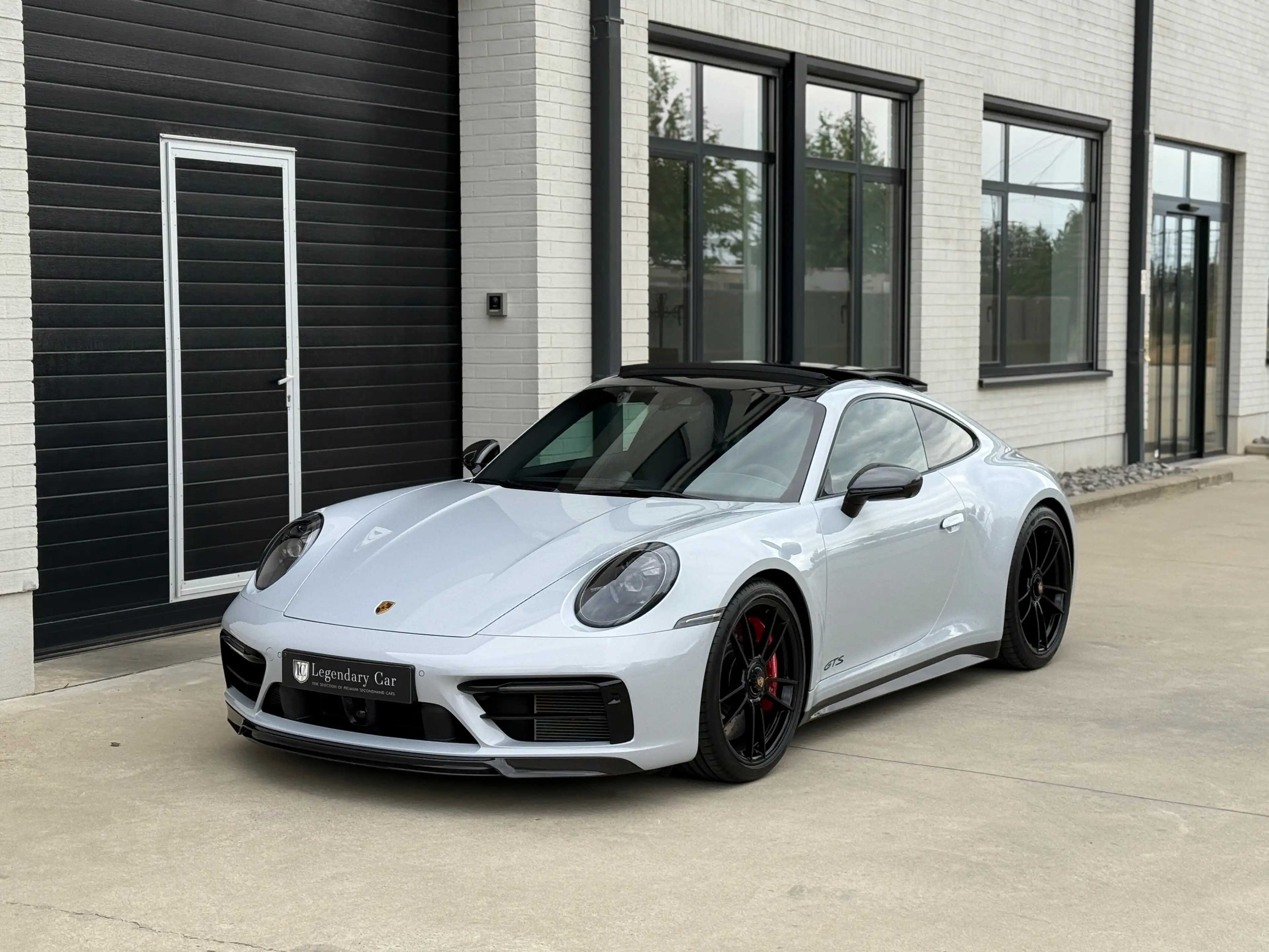 Porsche 911 Carrera " GTS " - 11.000 KM - — photo 6
