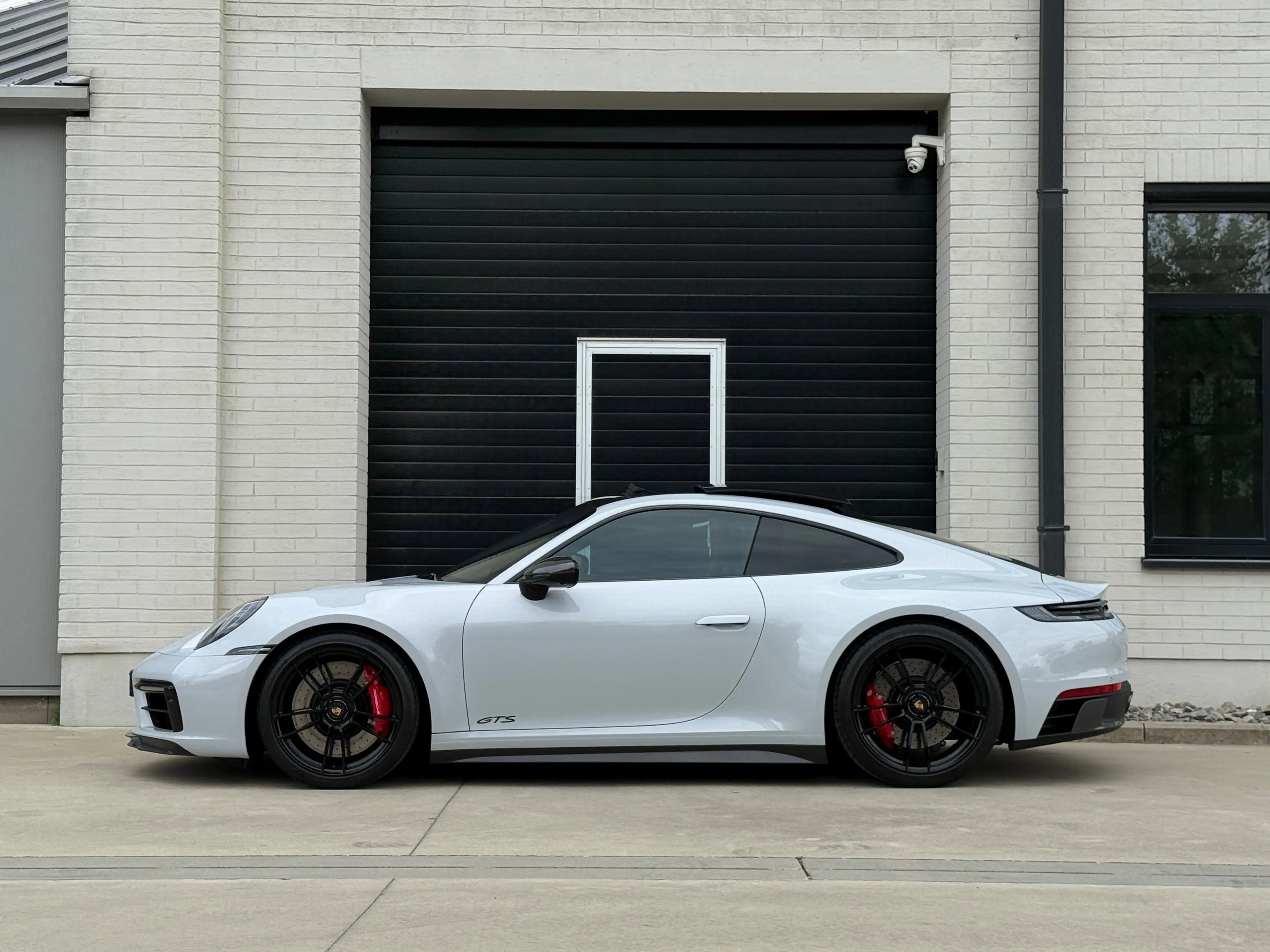Porsche 911 Carrera " GTS " - 11.000 KM - — photo 8