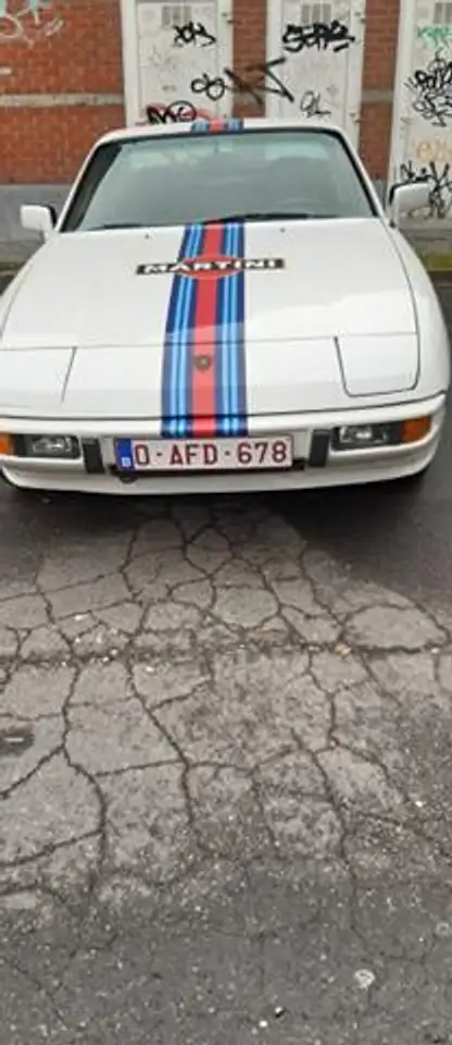 Porsche 924, foto 1