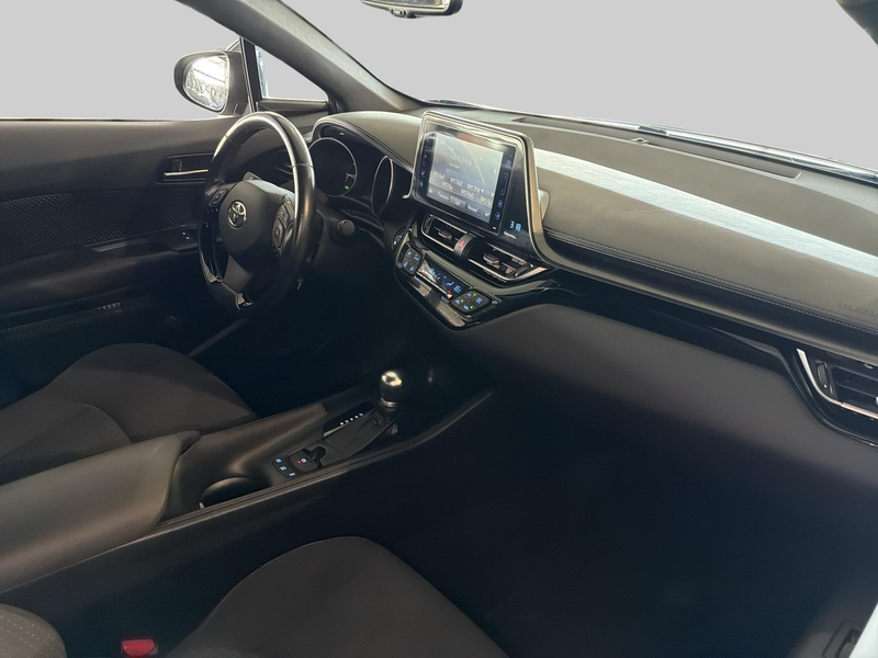 Toyota C-HR 1.8 Hybrid Dynamic | Achteruitrijcamera | Bluetoot — photo 13