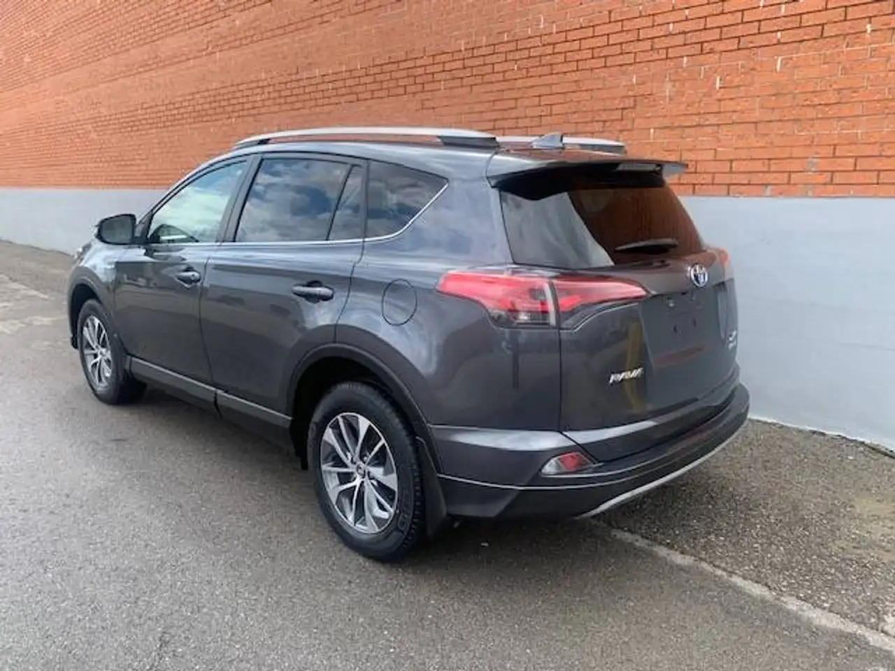 Toyota RAV 4 снимка Toyota RAV 4