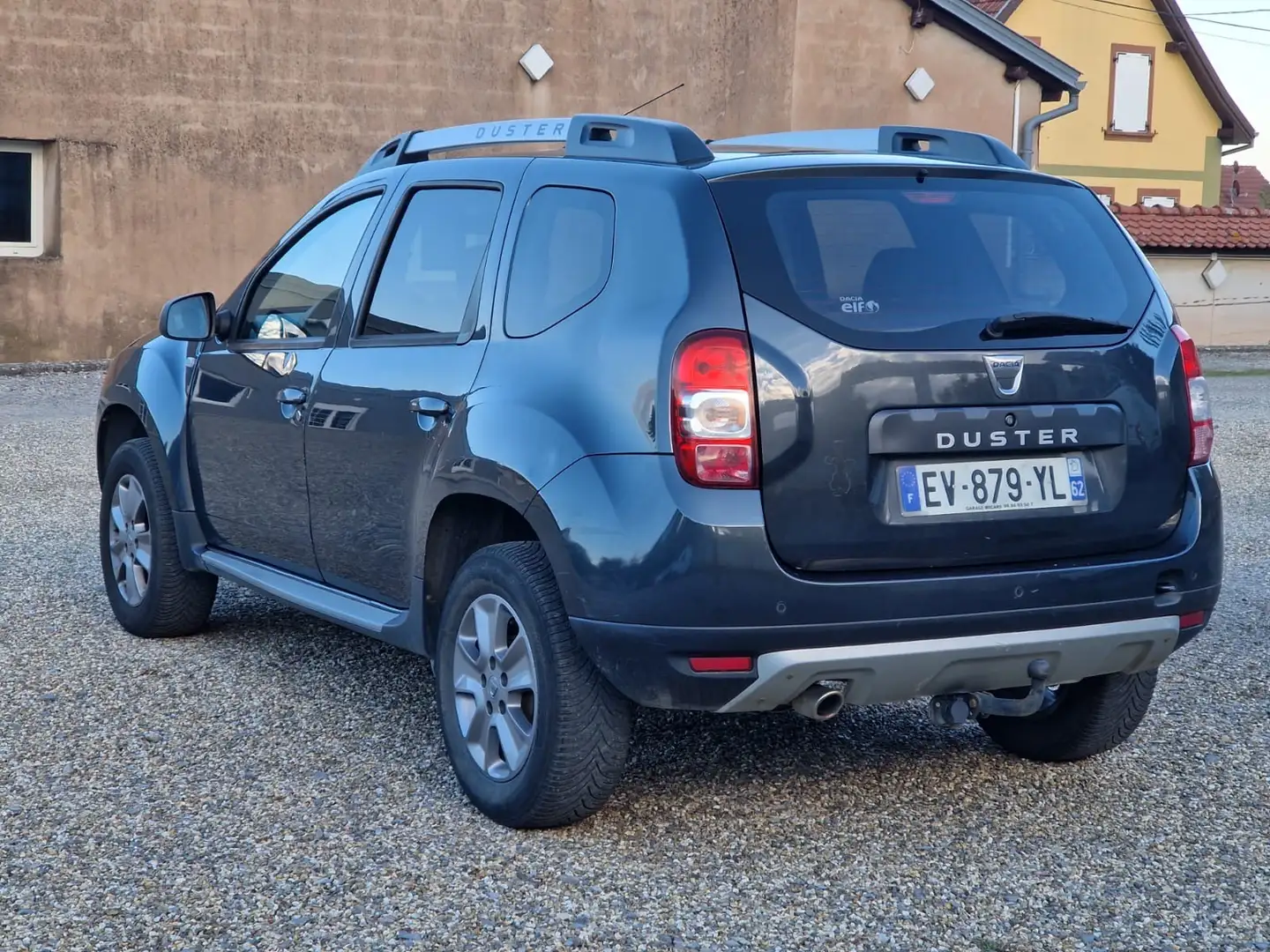 Dacia Duster 1.5 dCi 110 4x4 Prestige Plus - 2