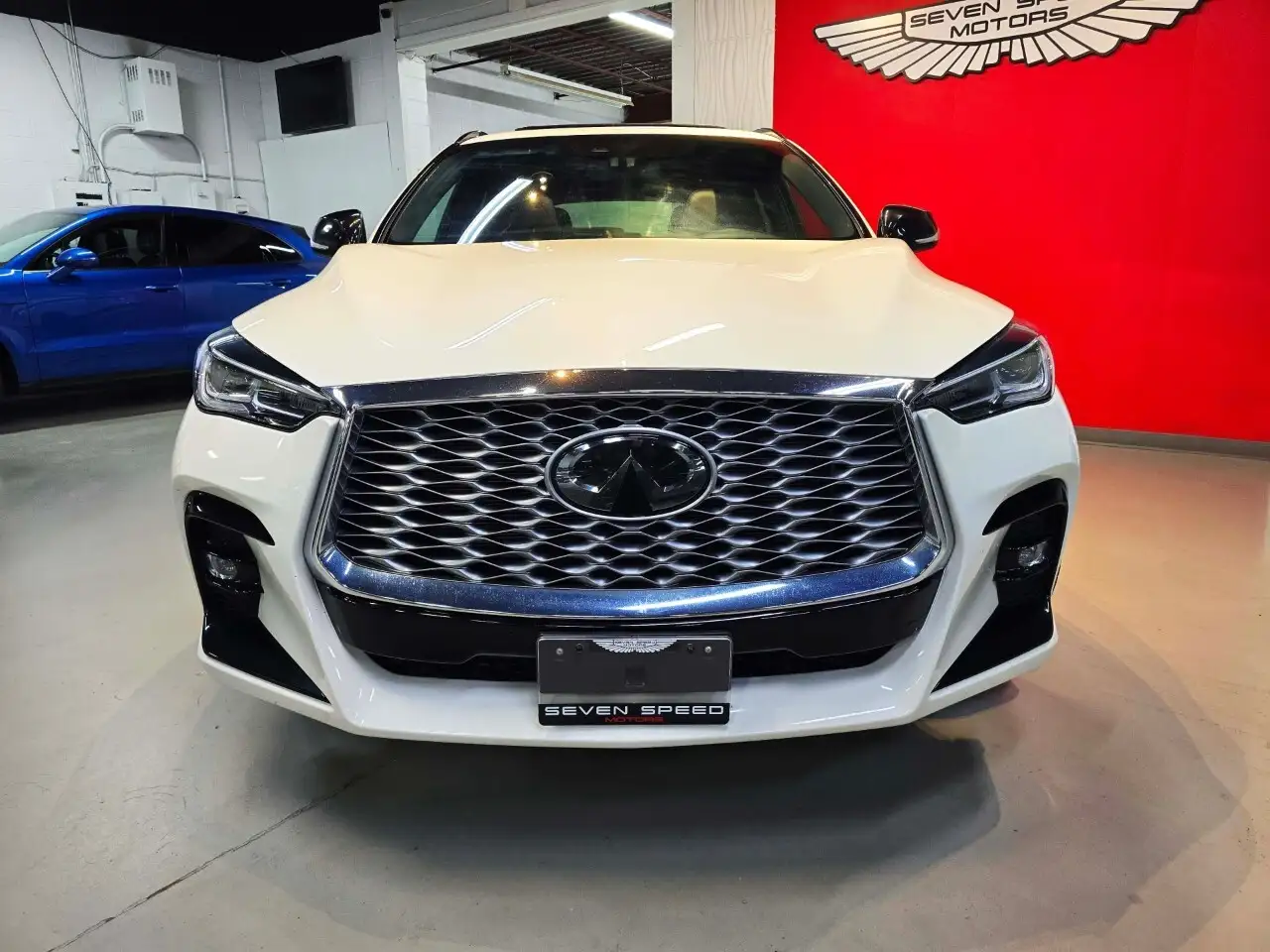 Infiniti QX55 снимка Infiniti QX55