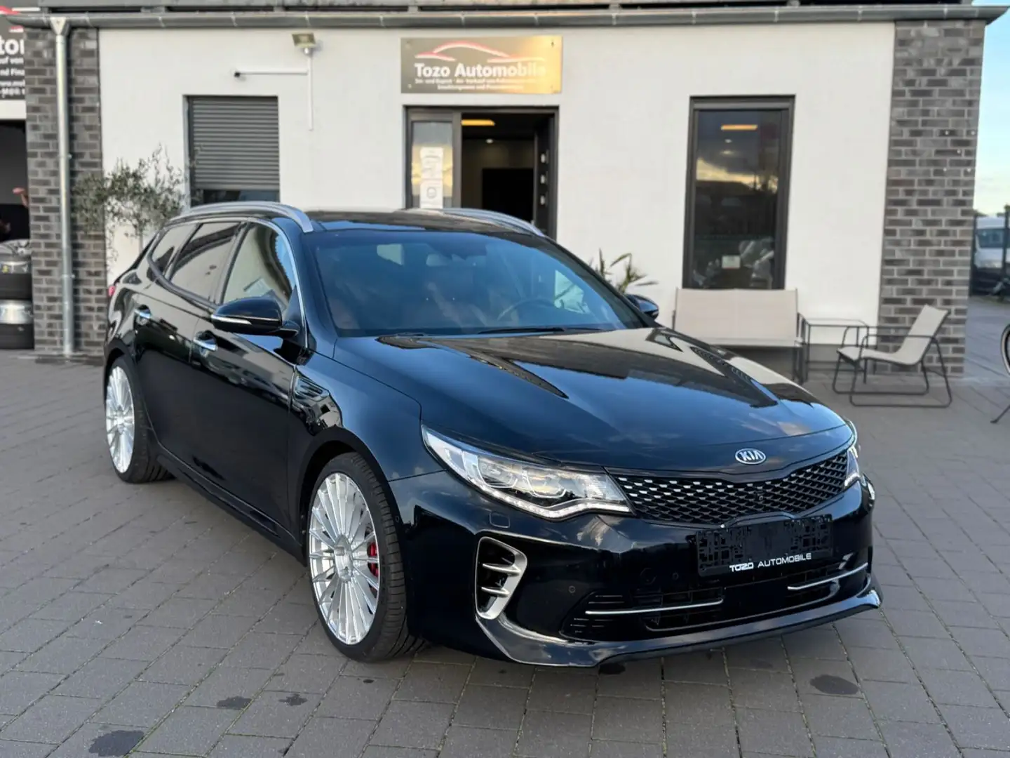 Kia Optima Sportswagon GT*PANO*LEDER*KAMERA*LED* Schwarz - 1