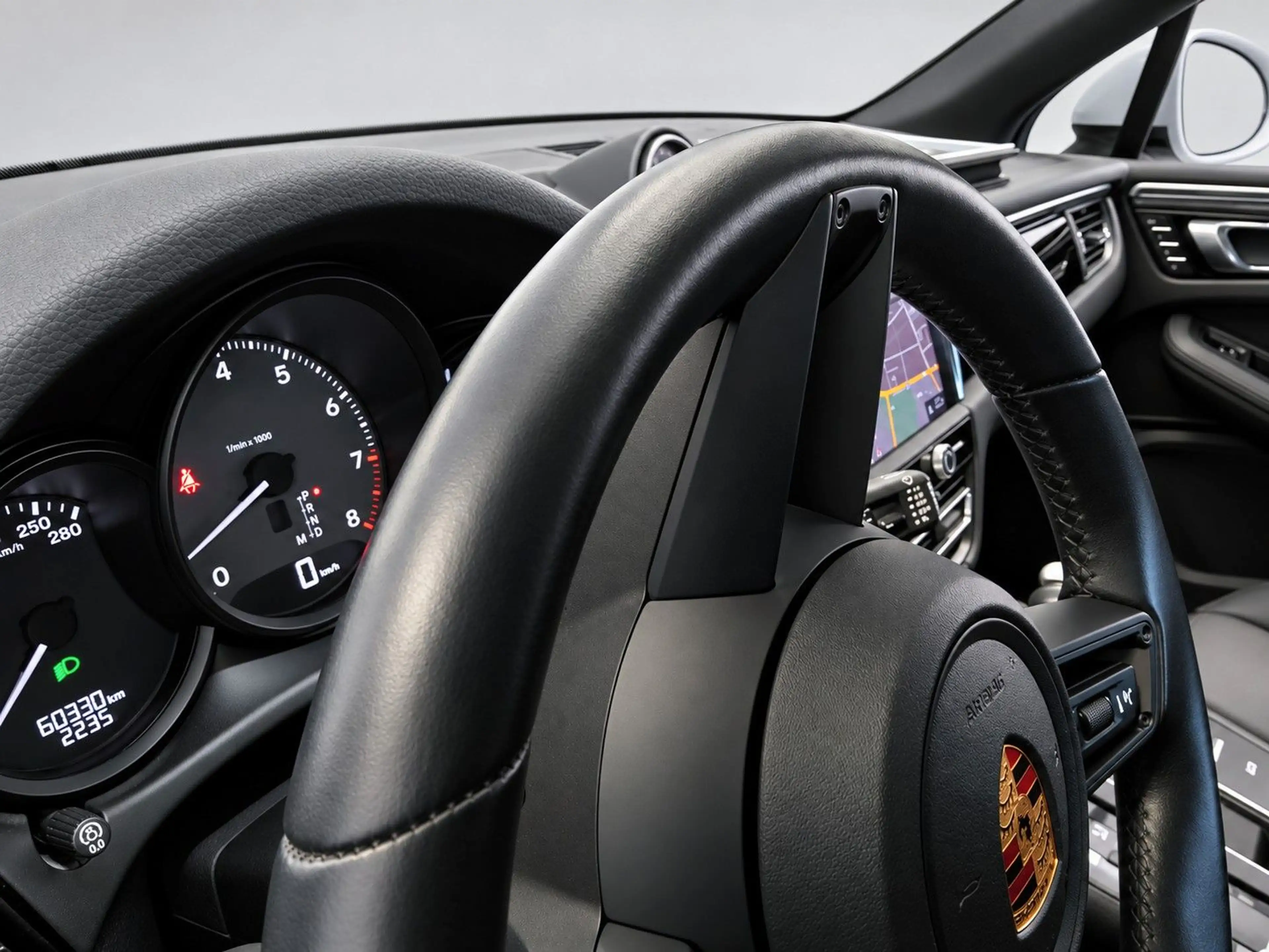 Porsche Macan S/Pano/SportAbgas/STHZ/18W/Kamera/ACC/21z — photo 5