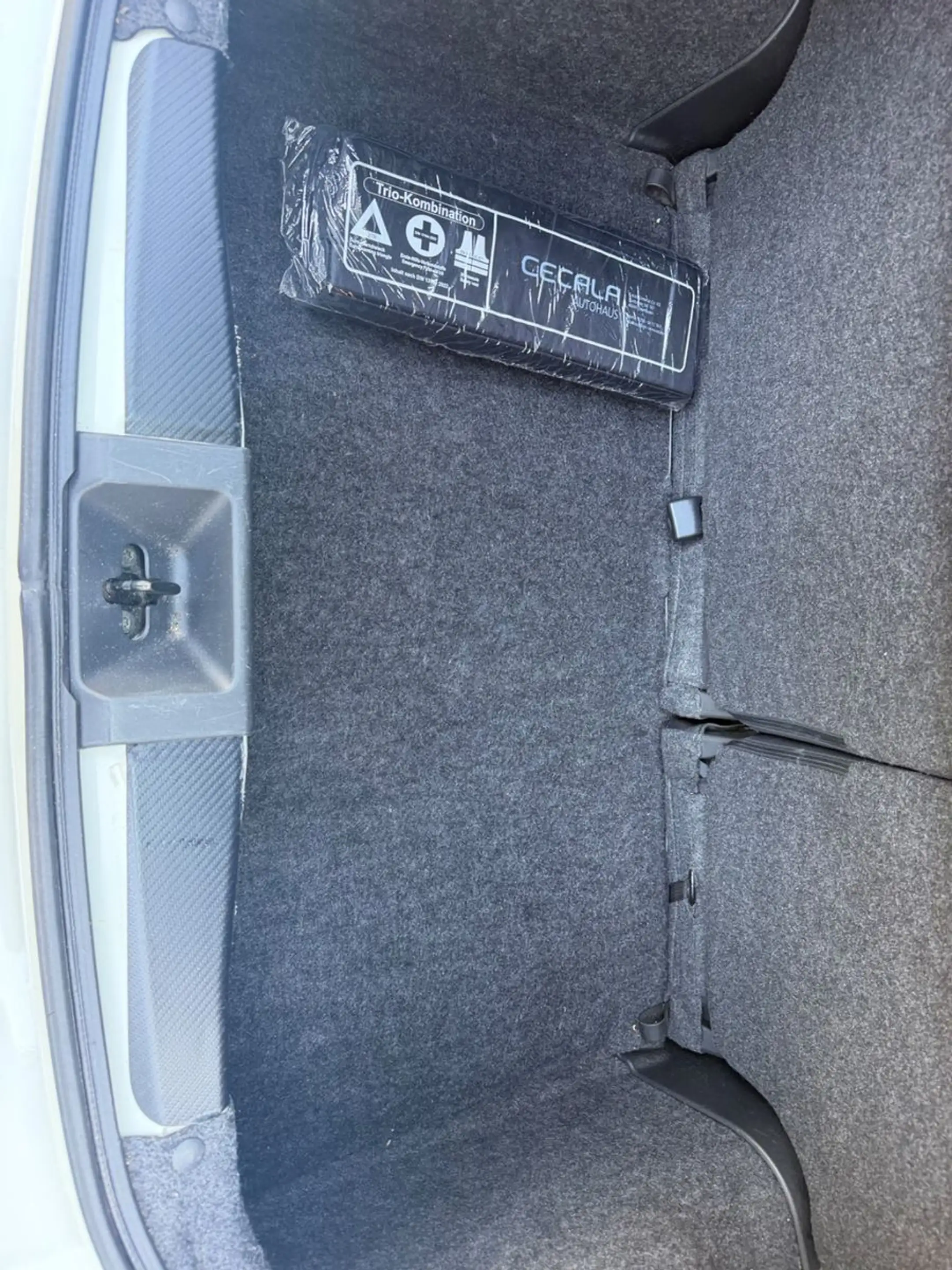 Nissan Micra Tekna AUTOMATIK+BLUETOOTH+NAVI+PANO+PDC — photo 9