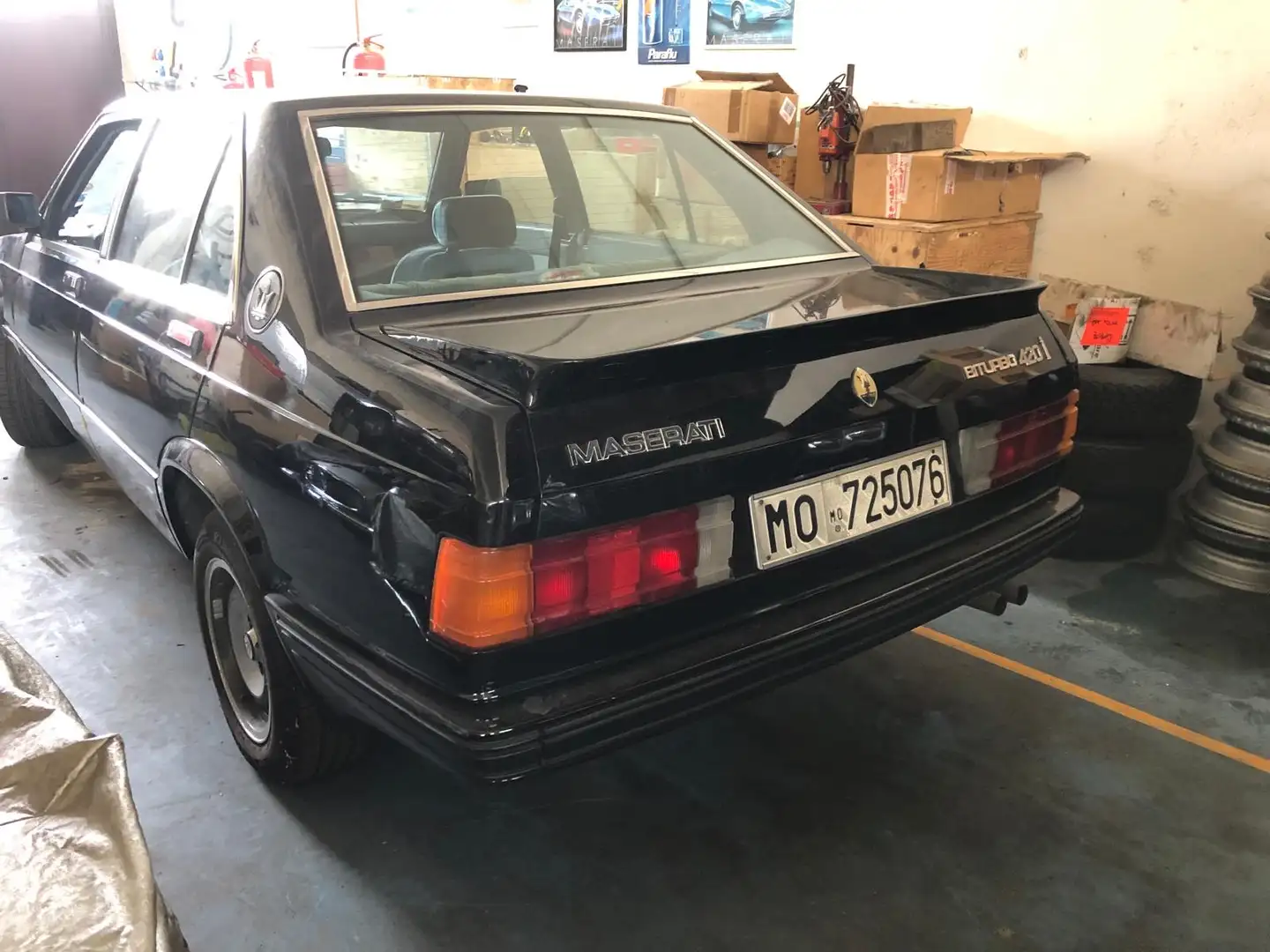 Maserati 420 Schwarz - 2