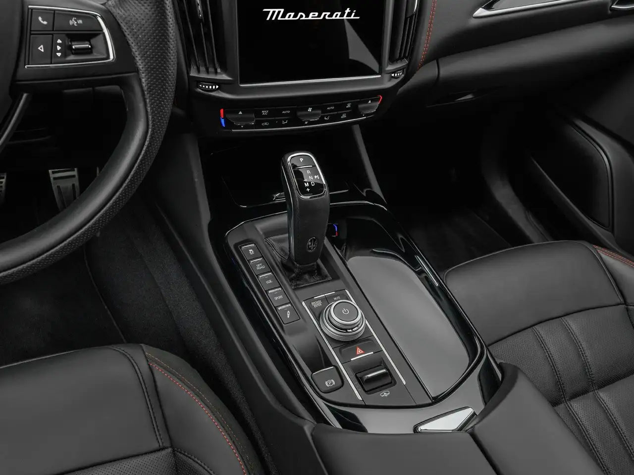 Maserati Levante 2023 — фото 13