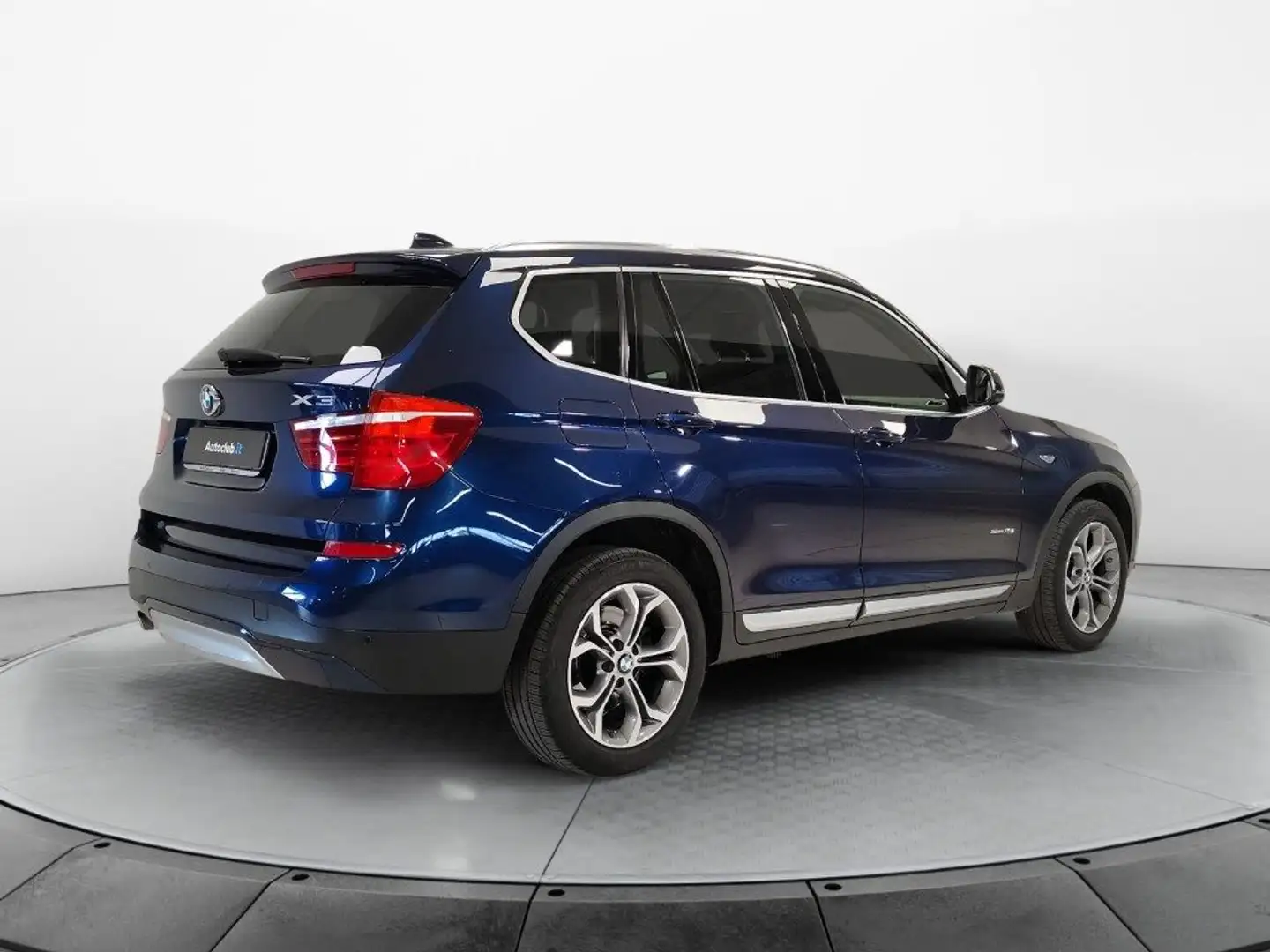 BMW X3 sDrive18d xLine Bleu - 2