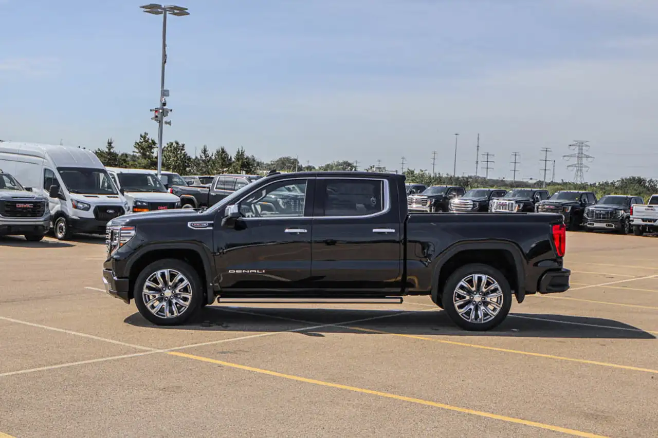 GMC Sierra 1500 снимка GMC Sierra 1500