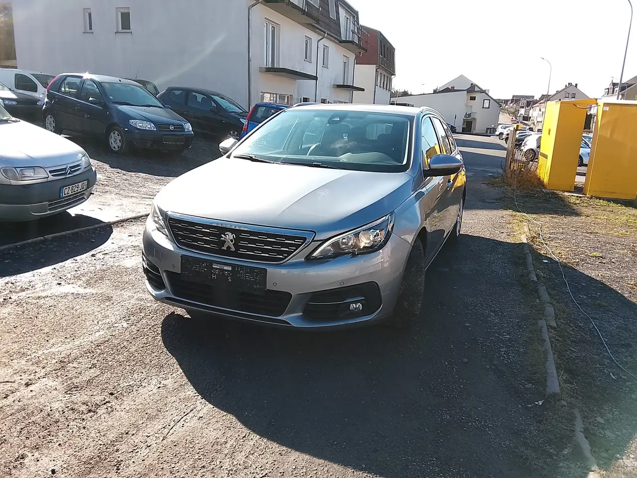 Peugeot 308 SW BLUEHDI 130 S