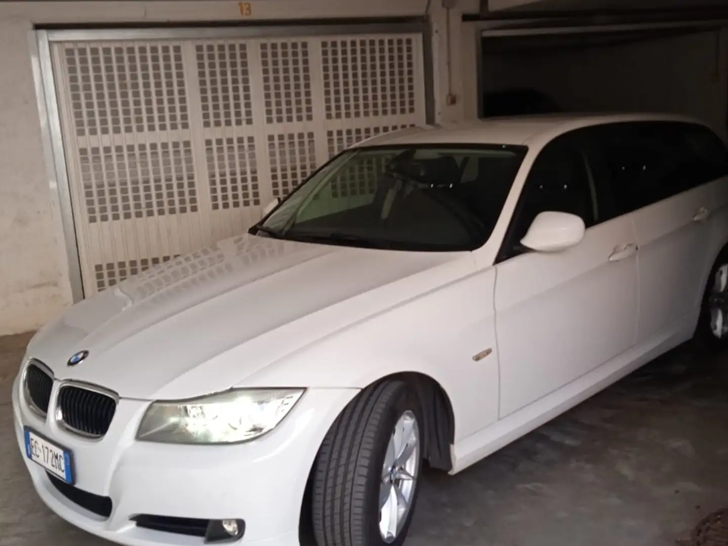 BMW 316 316d Touring 2.0 116cv Bianco - 1