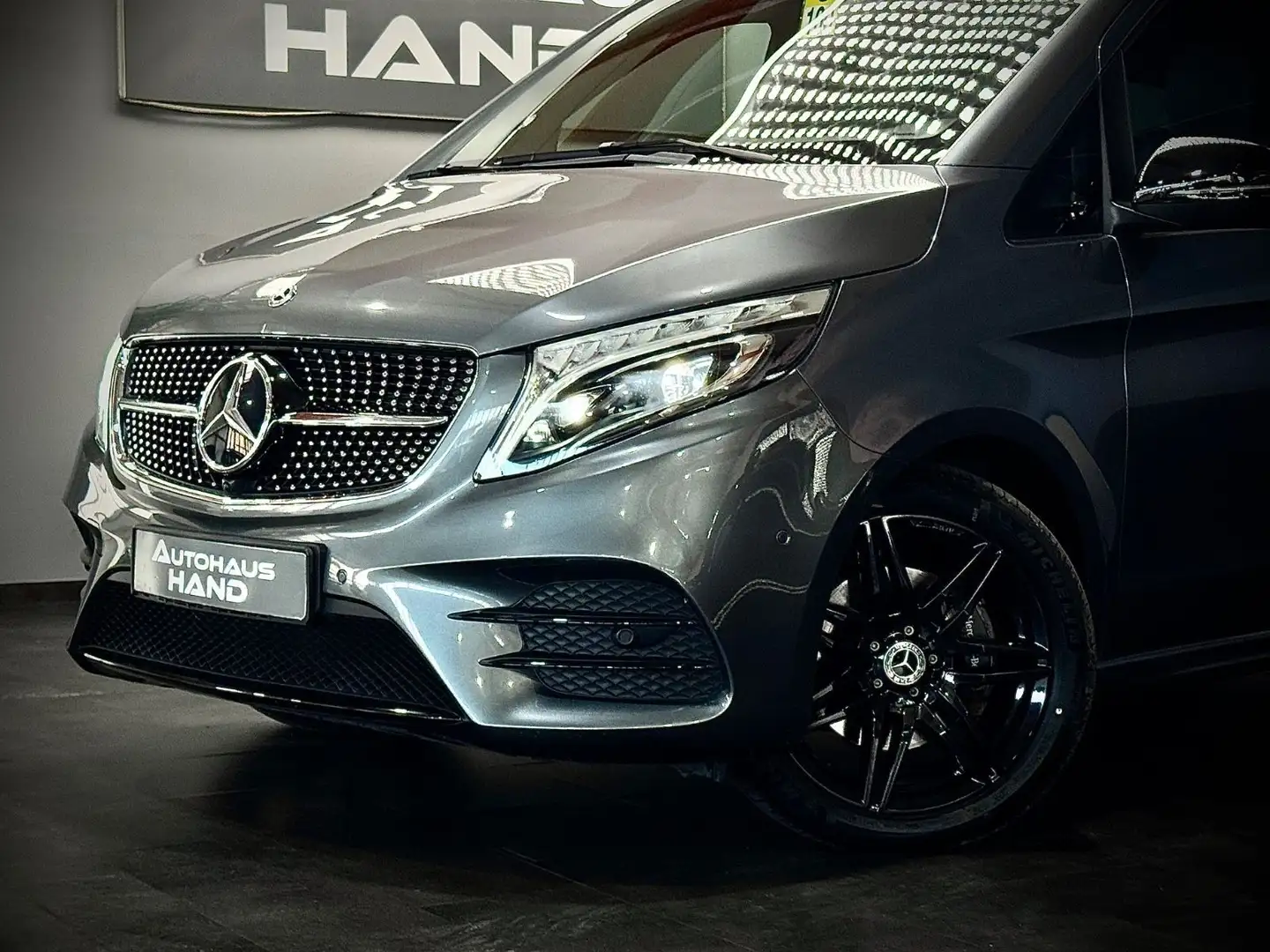 Mercedes-Benz V 250 V250d*EDITION 2020*ILS*AMG-LINE*SPURHALT*A Grey - 2