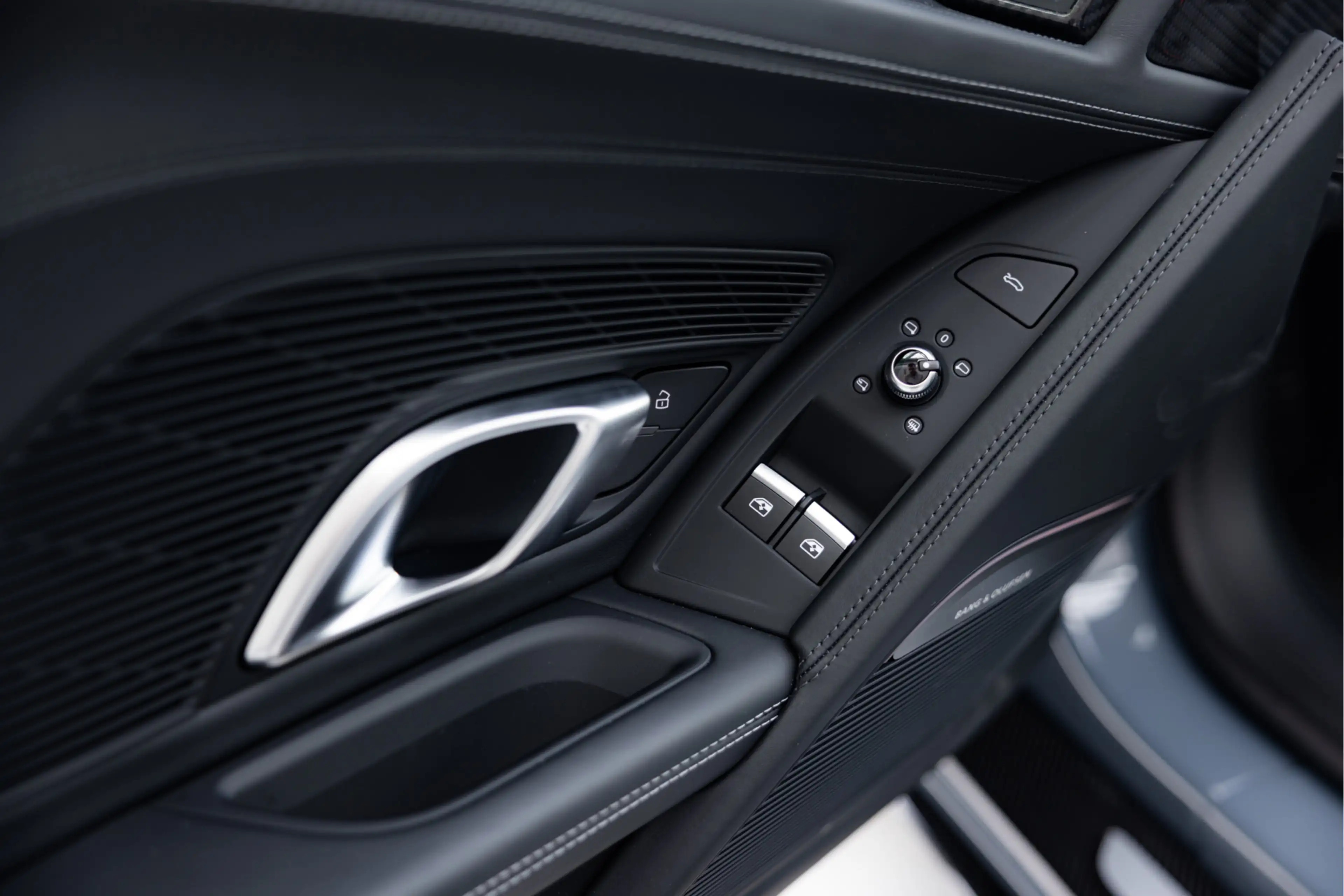 Audi R8 Spyder 5.2 V10 Performance Quattro | B&O | Kemora — photo 14