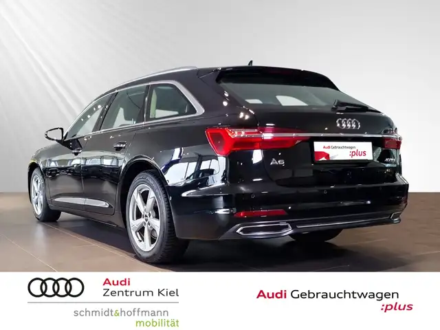 Audi A6 view 4
