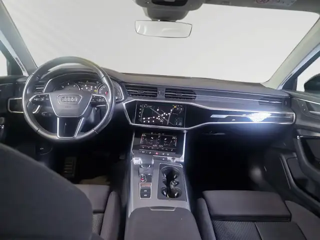 Audi A6 view 7