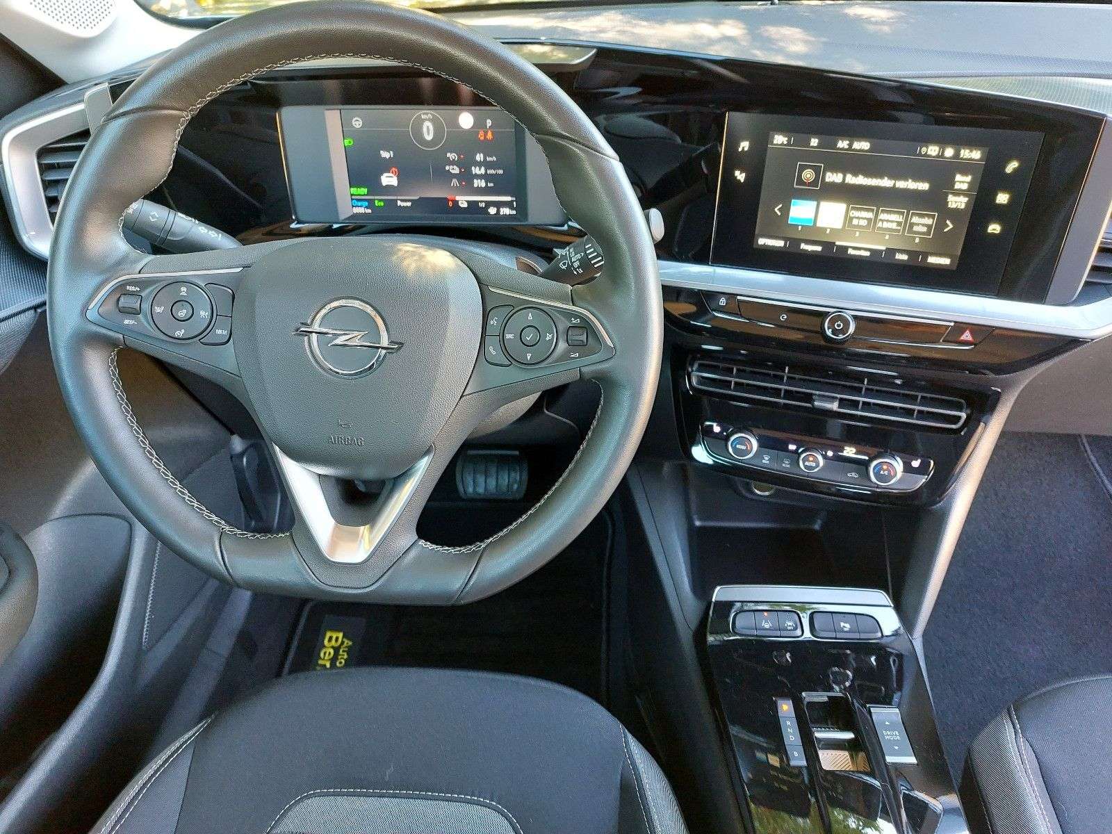 Opel Mokka E