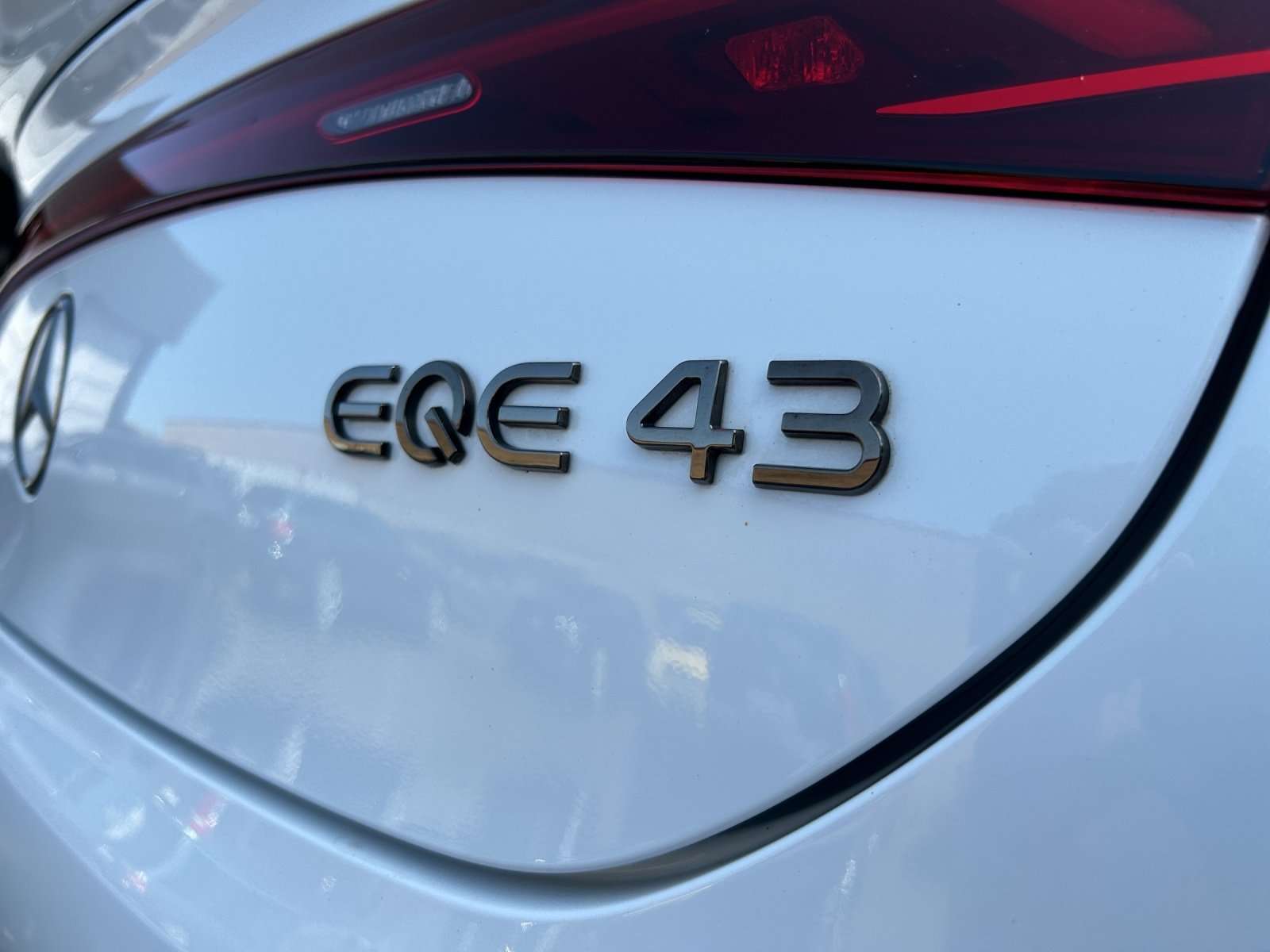 Mercedes-Benz EQE